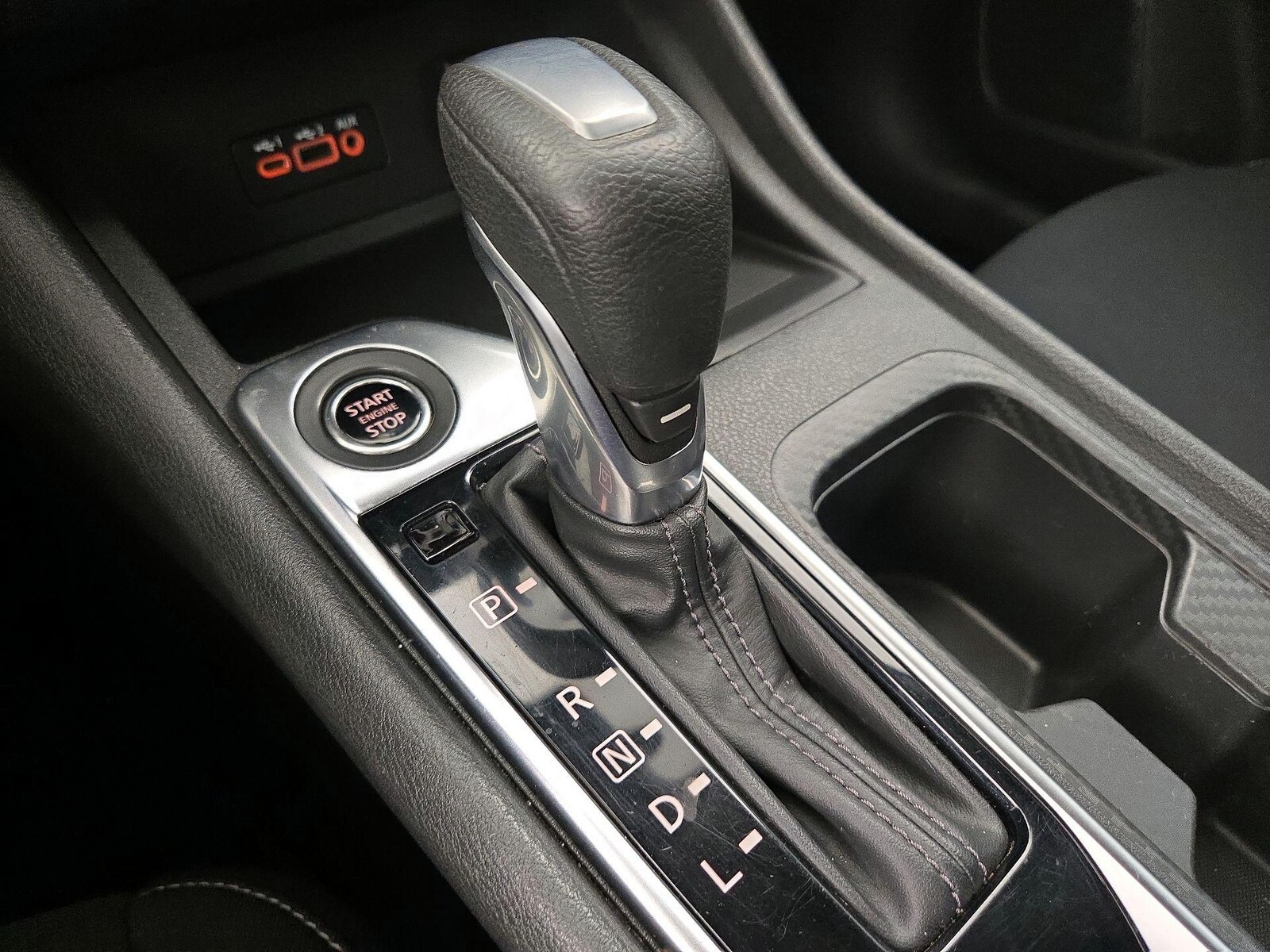 2022 Nissan Sentra SV - Photo 18