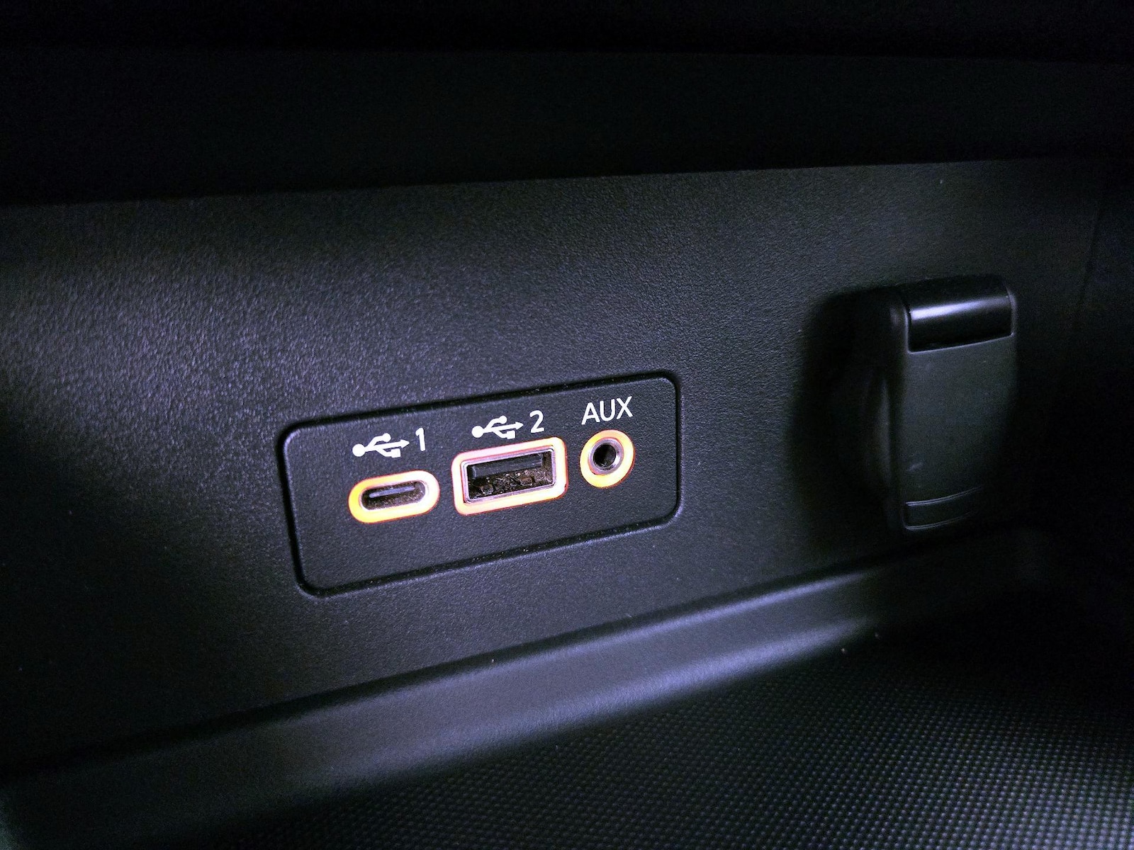 2022 Nissan Sentra SV - Photo 19