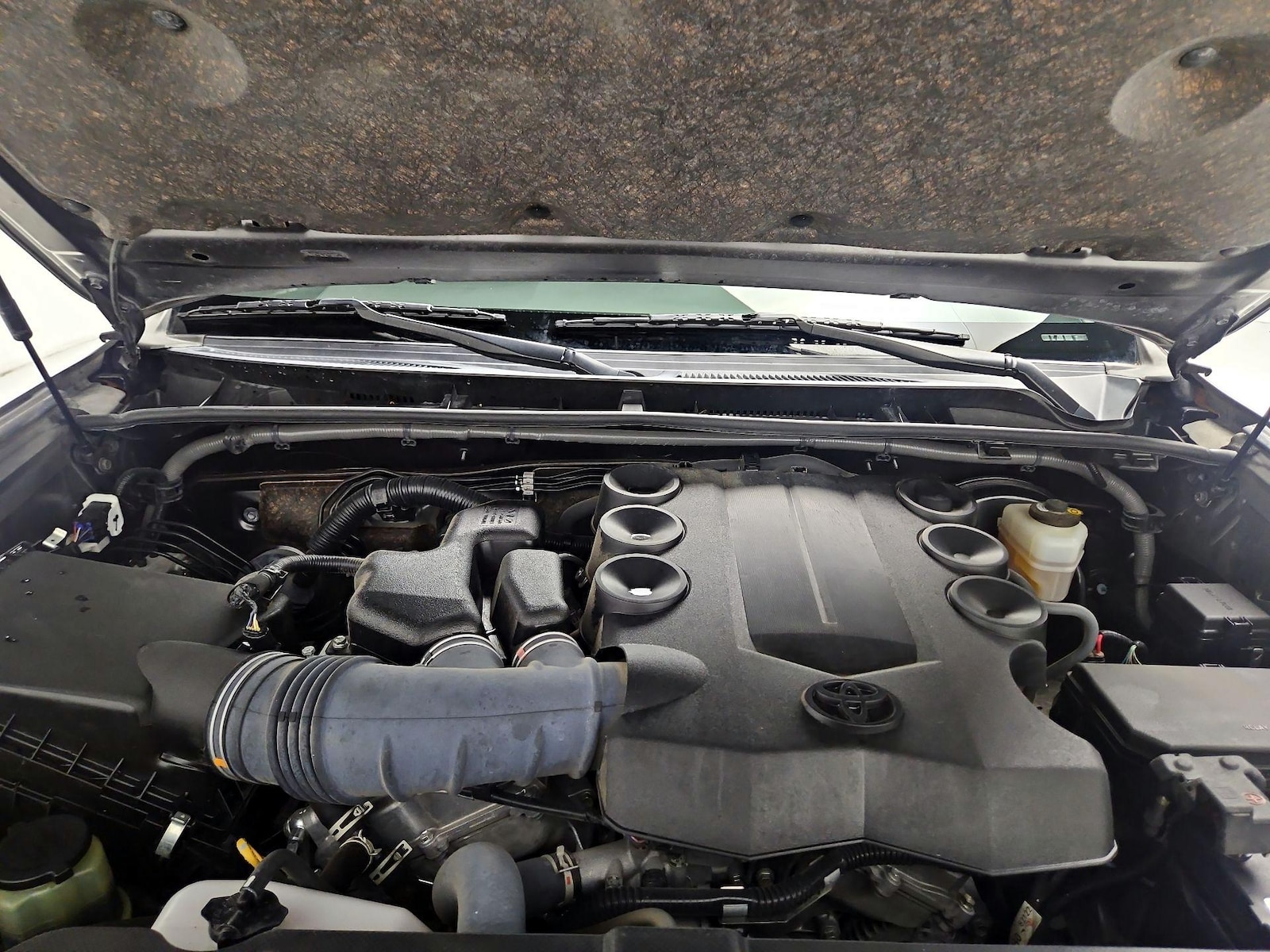 2022 Toyota 4Runner SR5 Premium - Photo 24