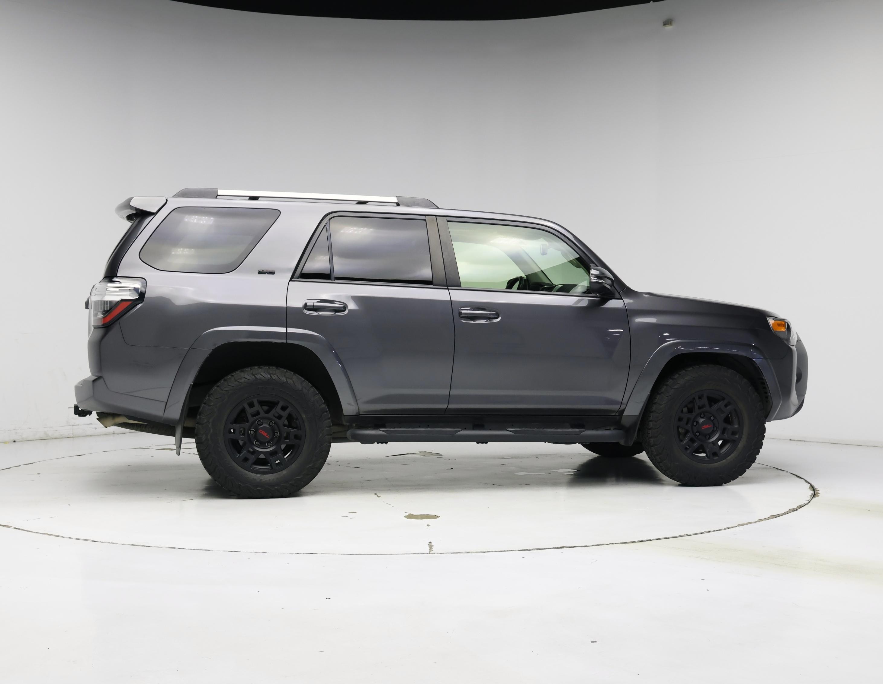 Thumbnail: 2022 Toyota 4Runner - 7
