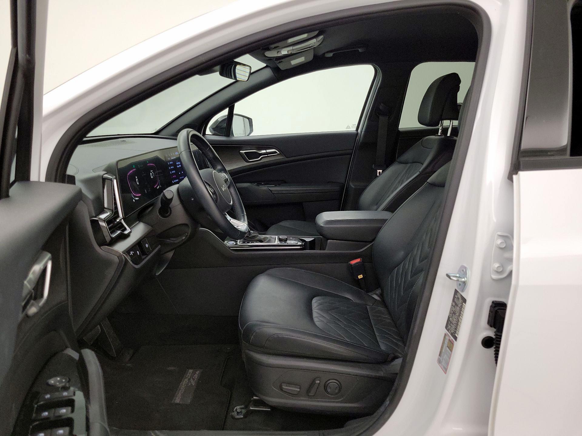 Thumbnail: 2023 Kia Sportage - 11