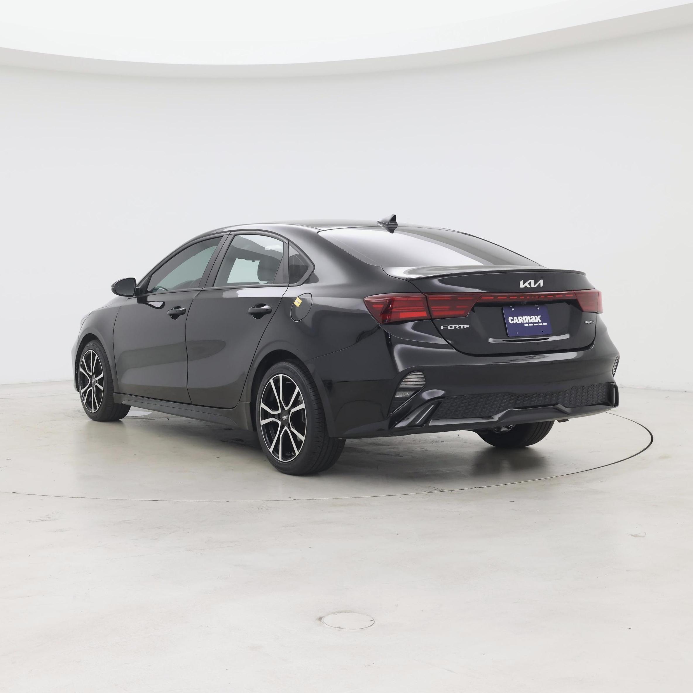 Thumbnail: 2023 Kia Forte - 2