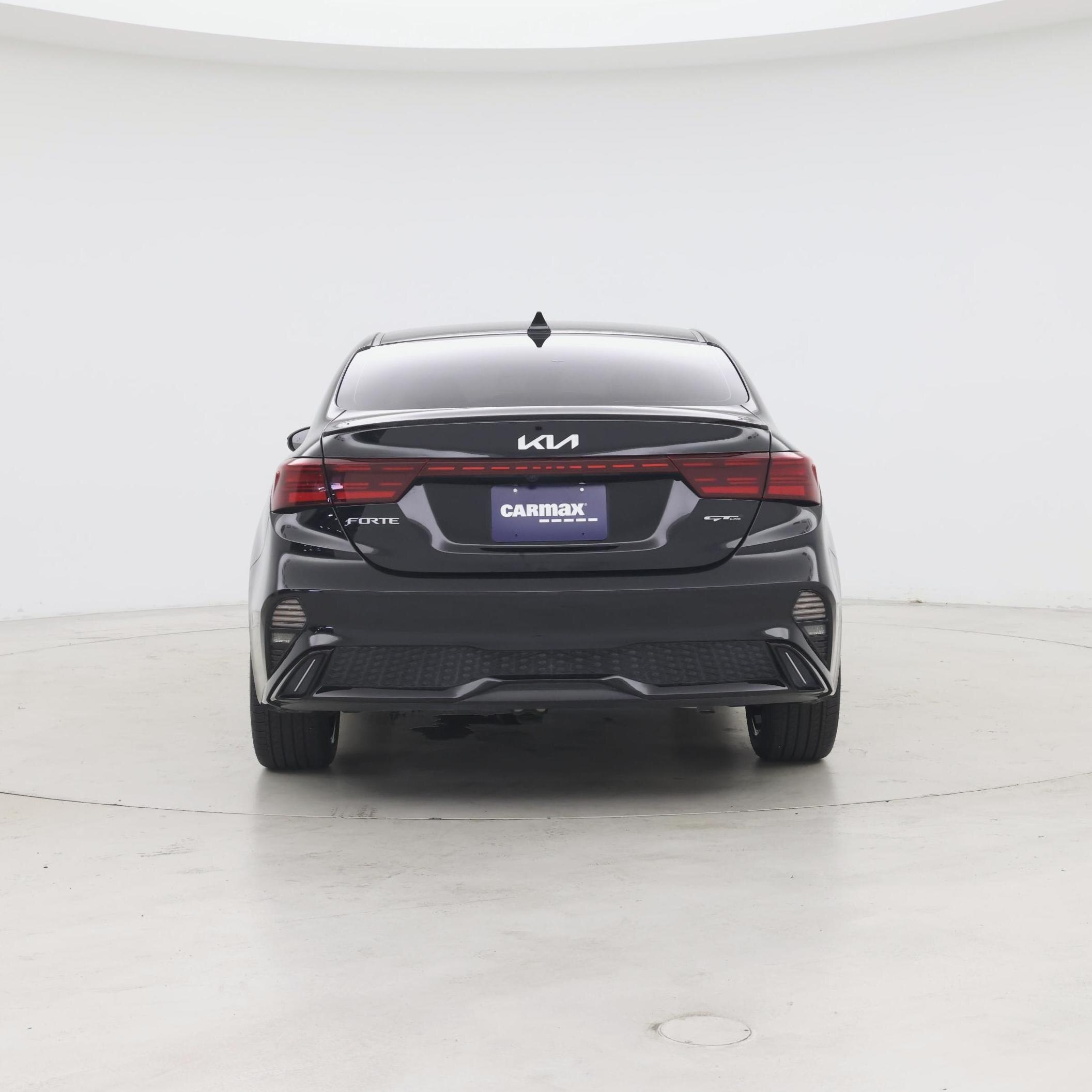 Thumbnail: 2023 Kia Forte - 6