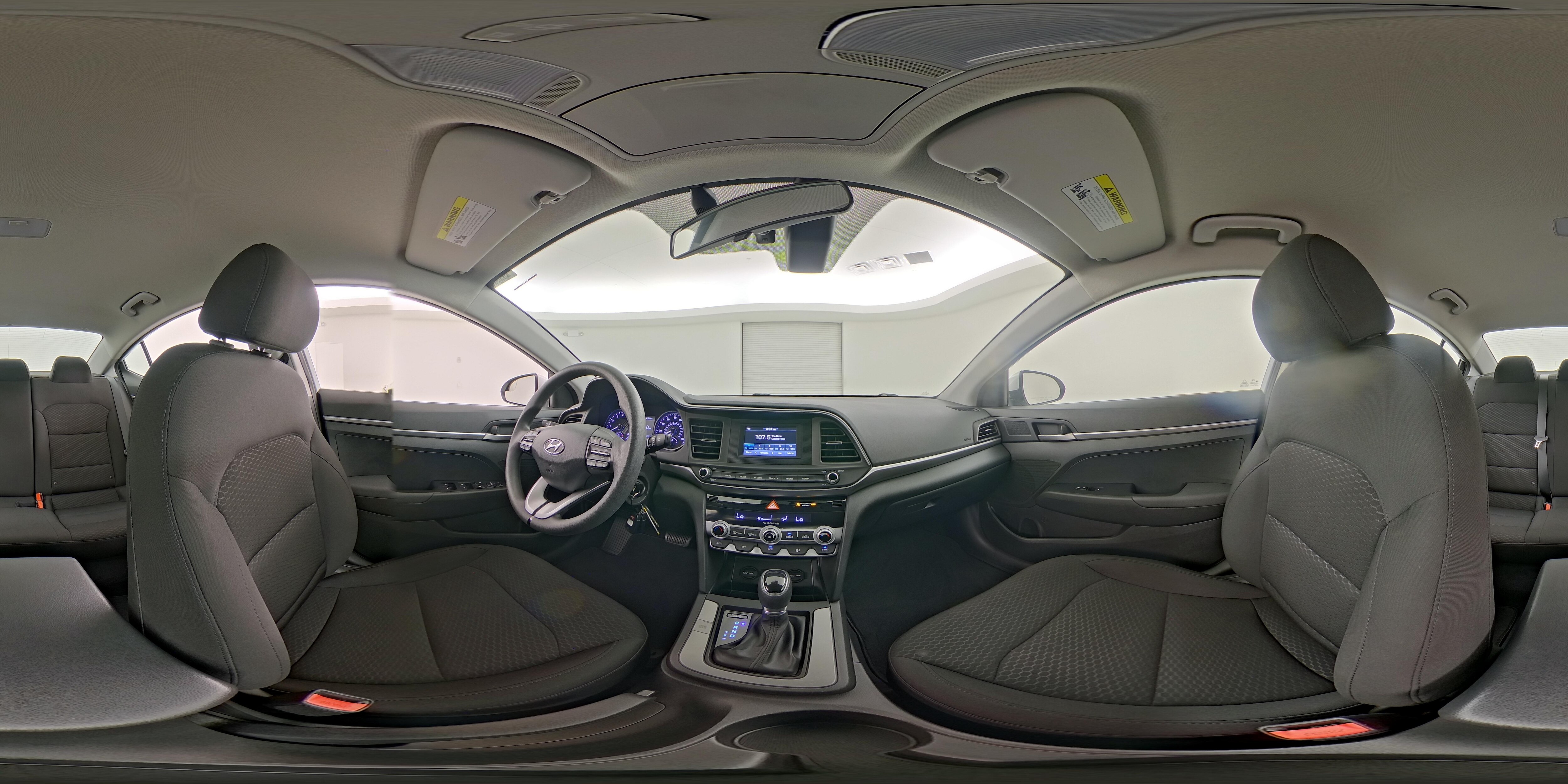 2020 Hyundai Elantra SE - Photo 24