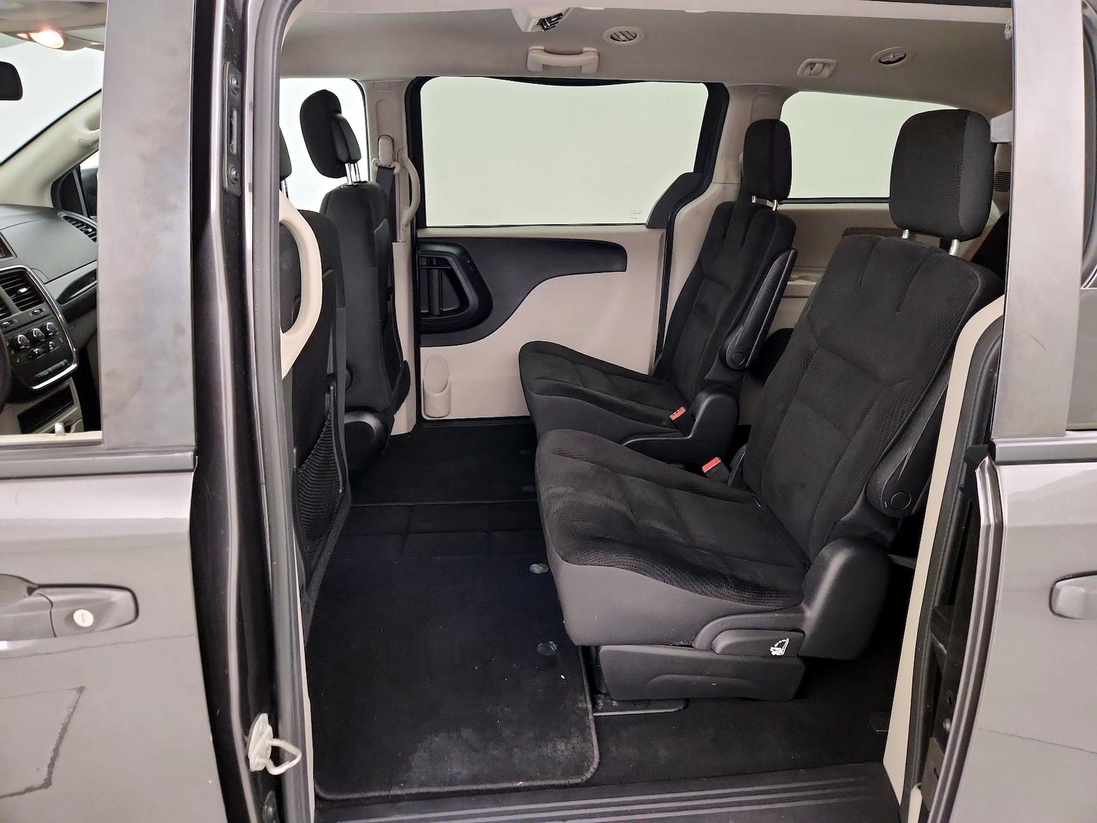 2019 Dodge Grand Caravan SE - Photo 20