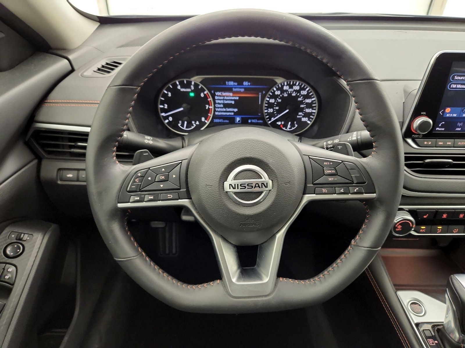 2022 Nissan Altima SR - Photo 11