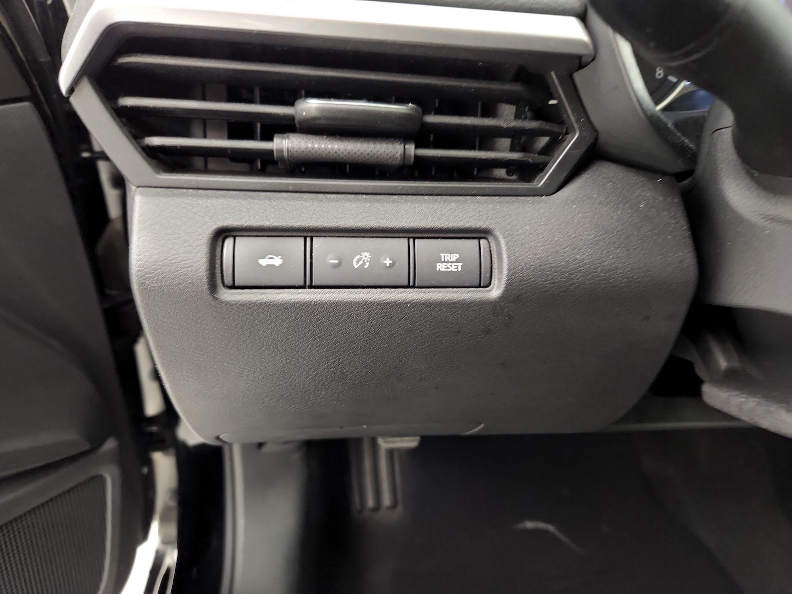 2022 Nissan Altima SR - Photo 14