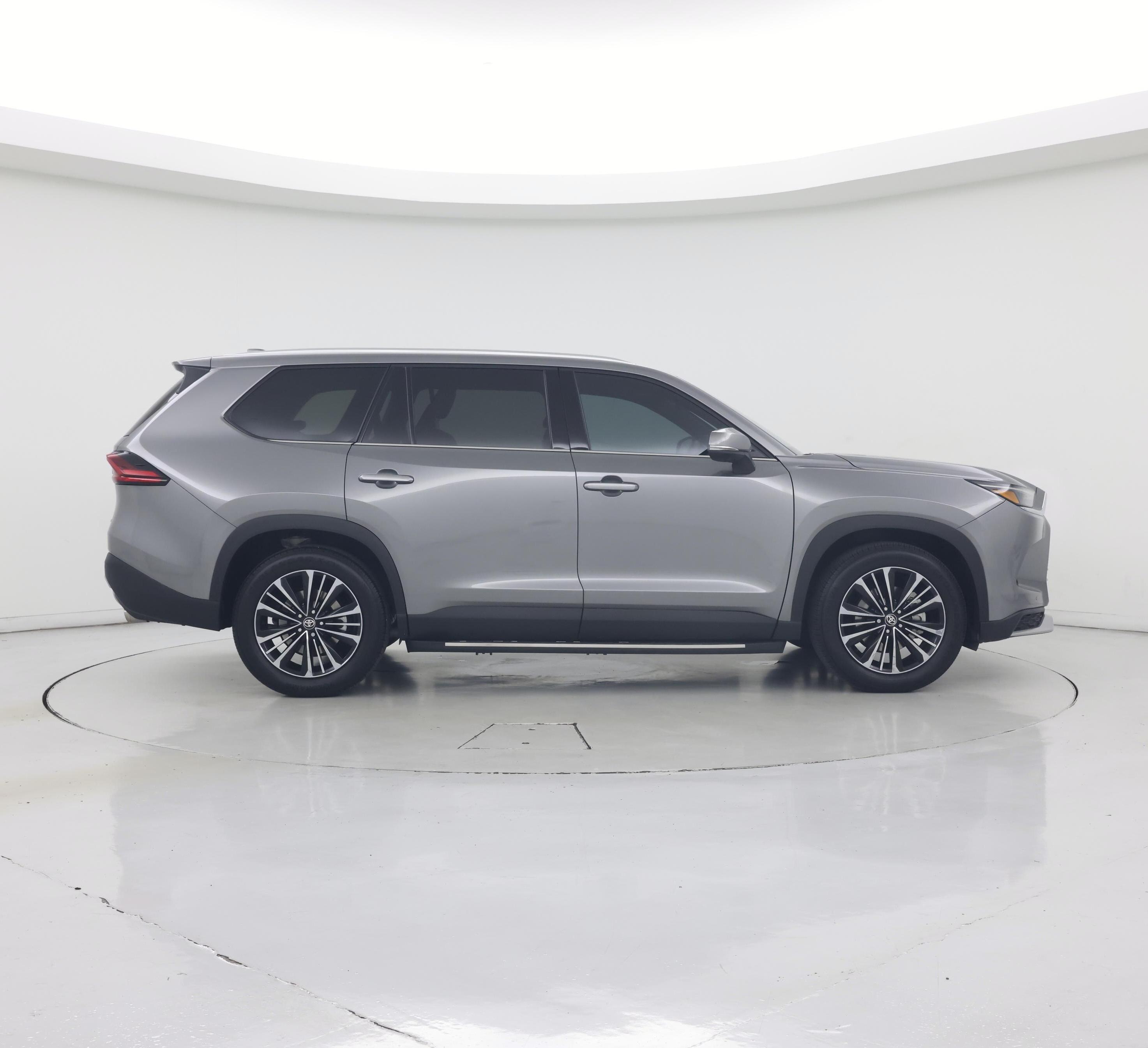 Thumbnail: 2026 Toyota Highlander - 7