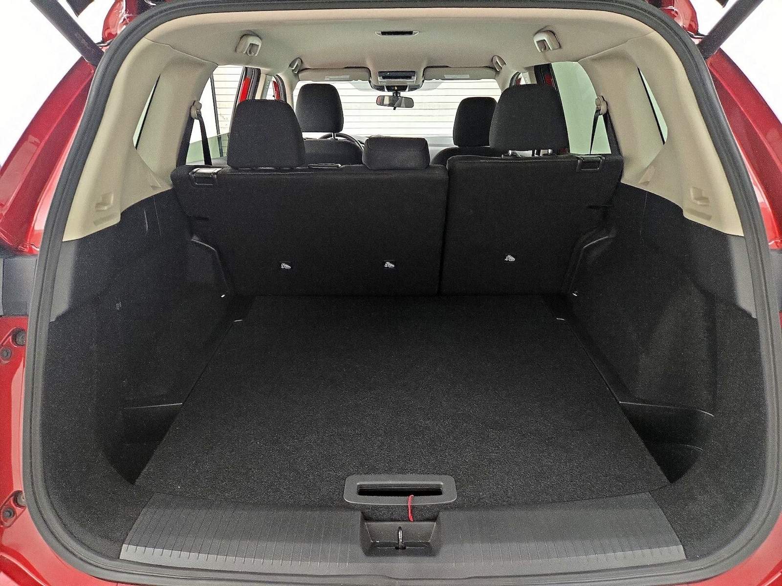 2025 Nissan Rogue SV - Photo 21