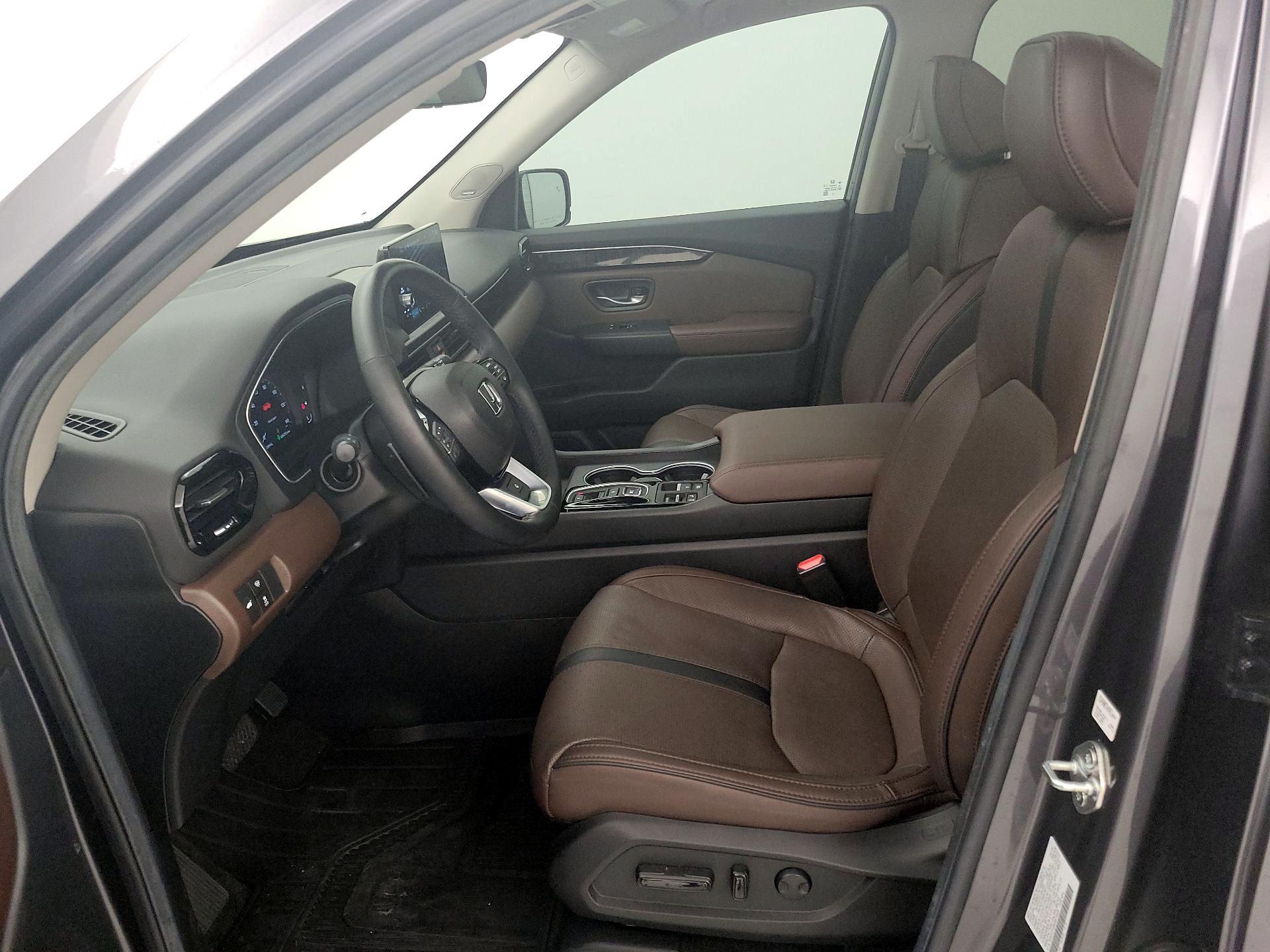 Thumbnail: 2025 Honda Pilot - 11