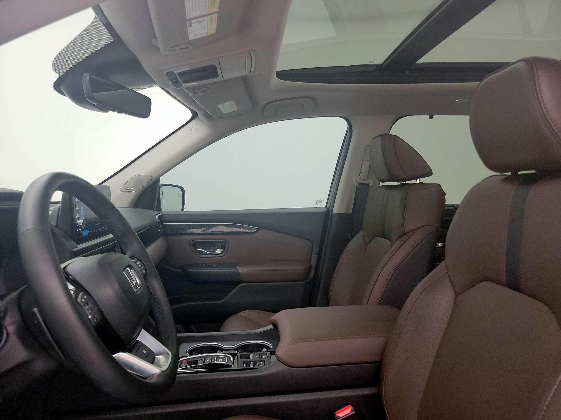 Thumbnail: 2025 Honda Pilot - 20