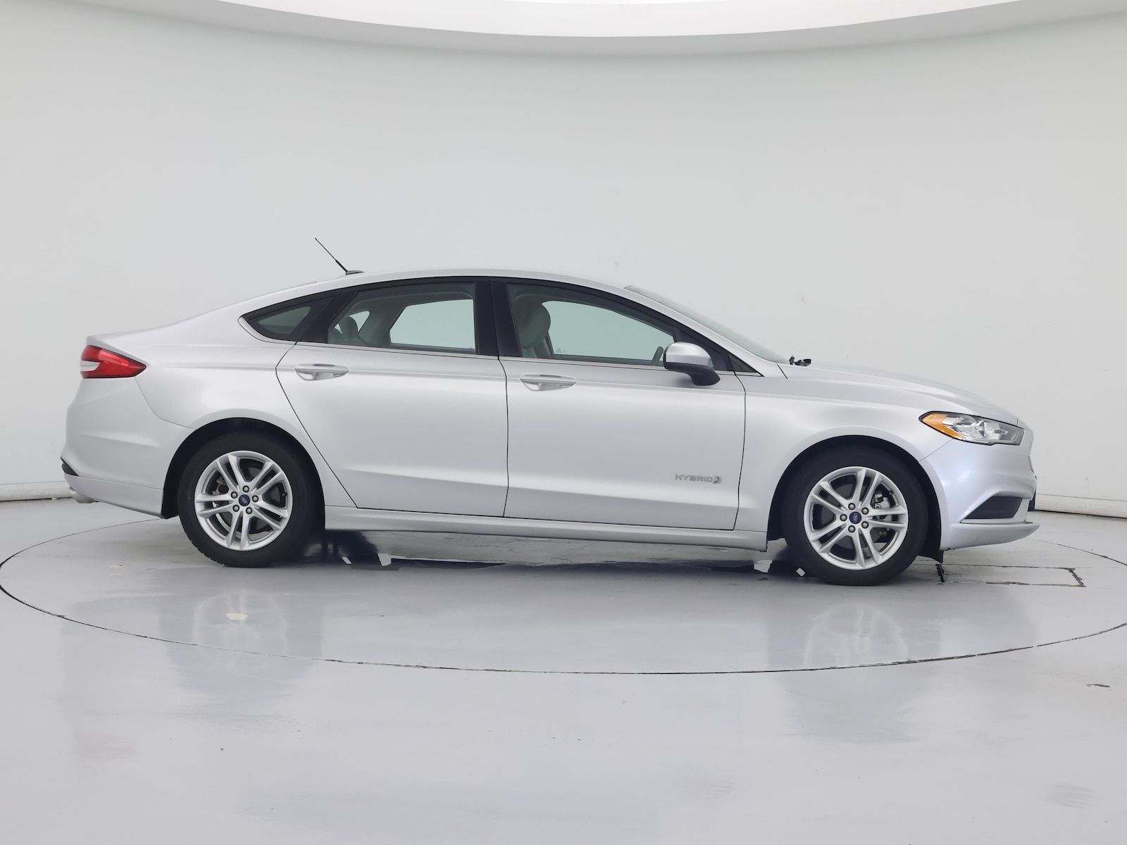2018 Ford Fusion Hybrid S - Photo 8