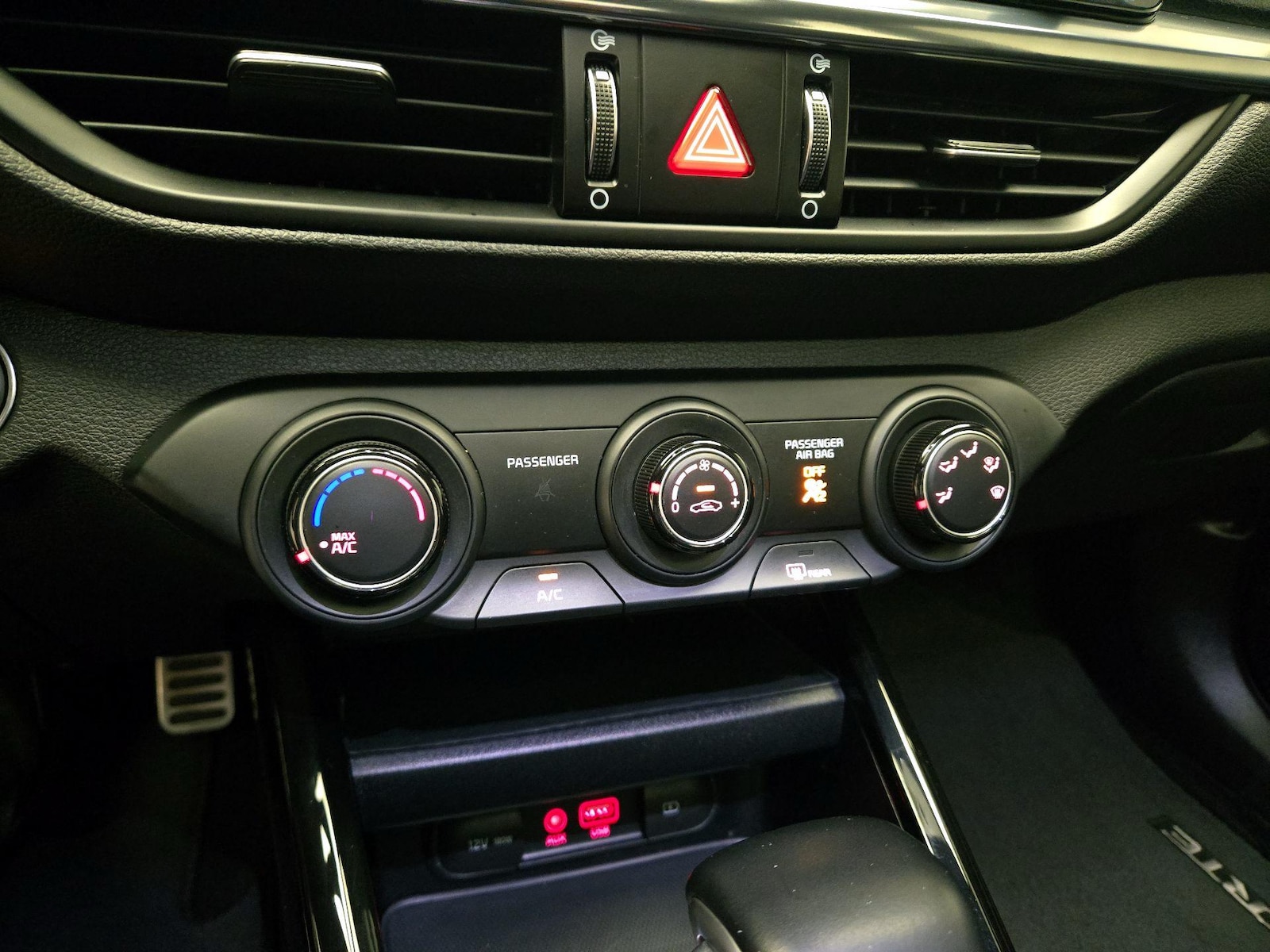 2021 Kia Forte GT-Line - Photo 17