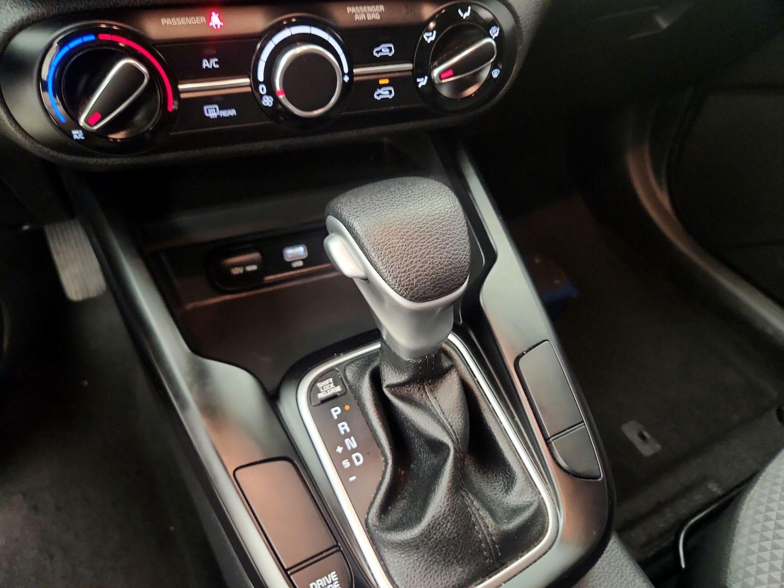 2025 Kia Soul LX, photo 18