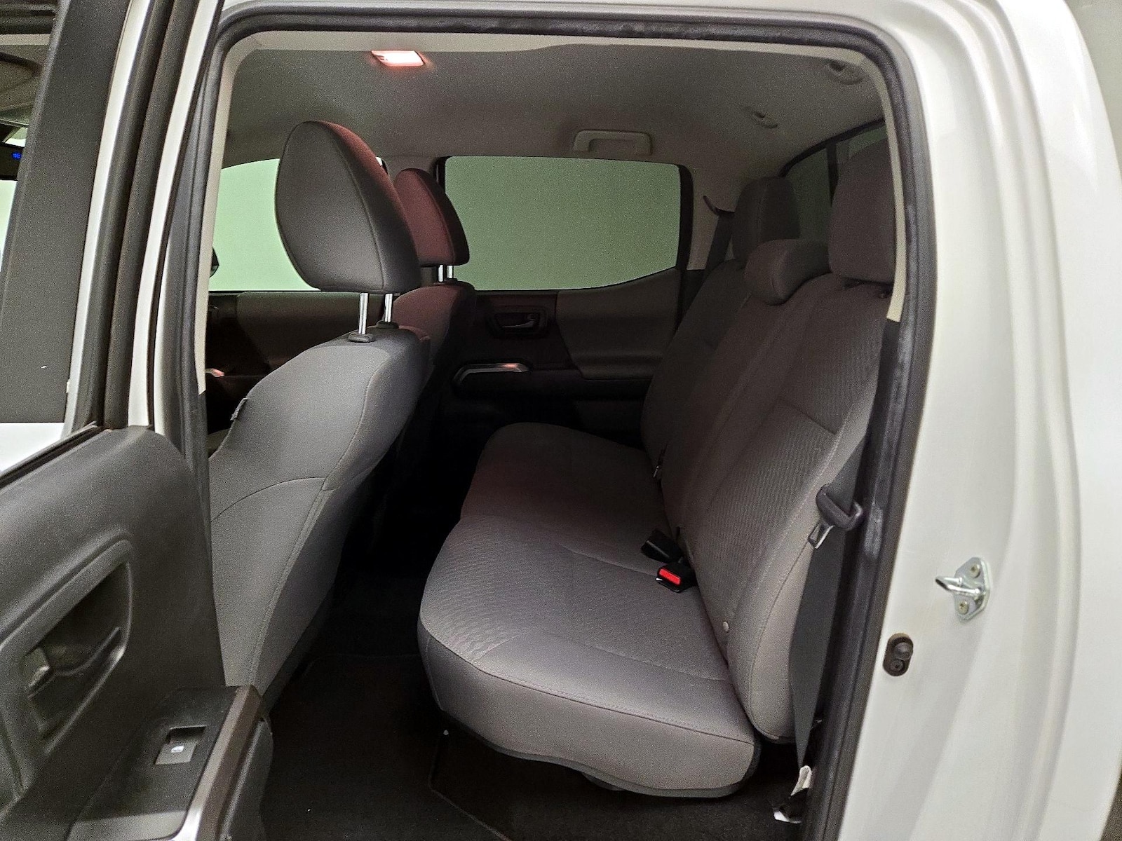 2022 Toyota Tacoma SR5 - Photo 20