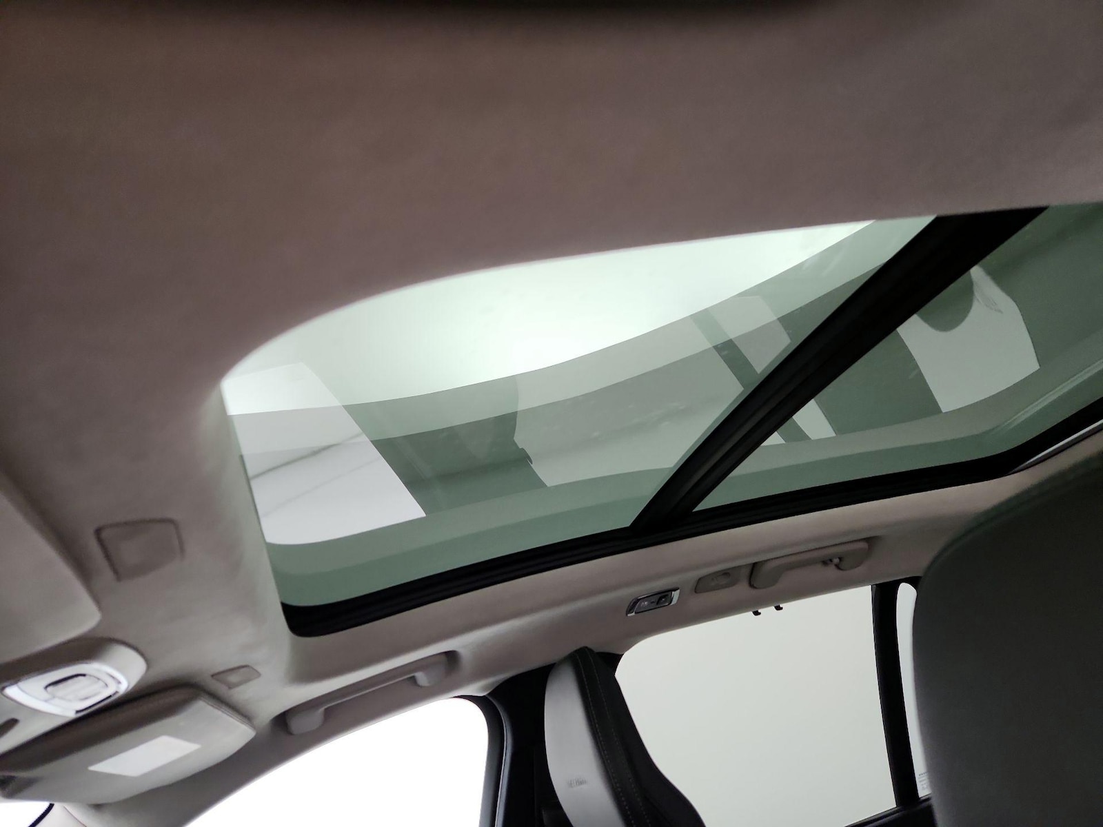Panoramic Sunroof