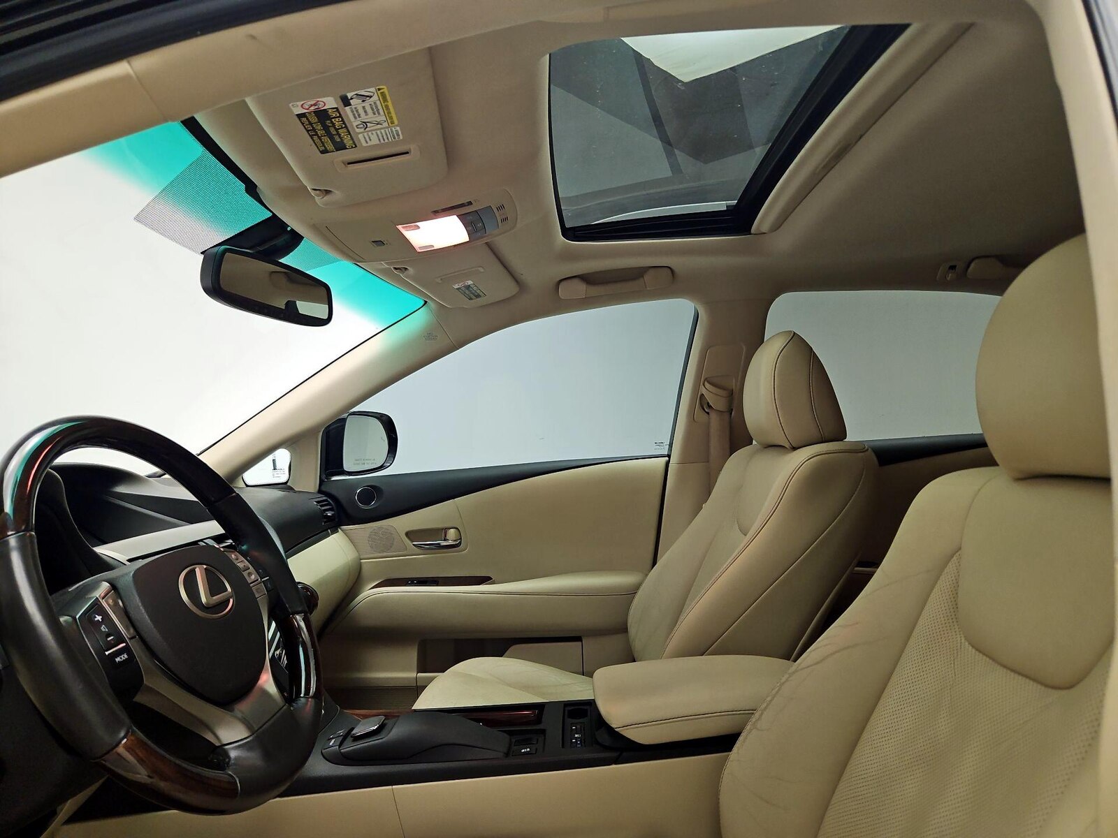 Sunroof(s) & Overhead Airbags