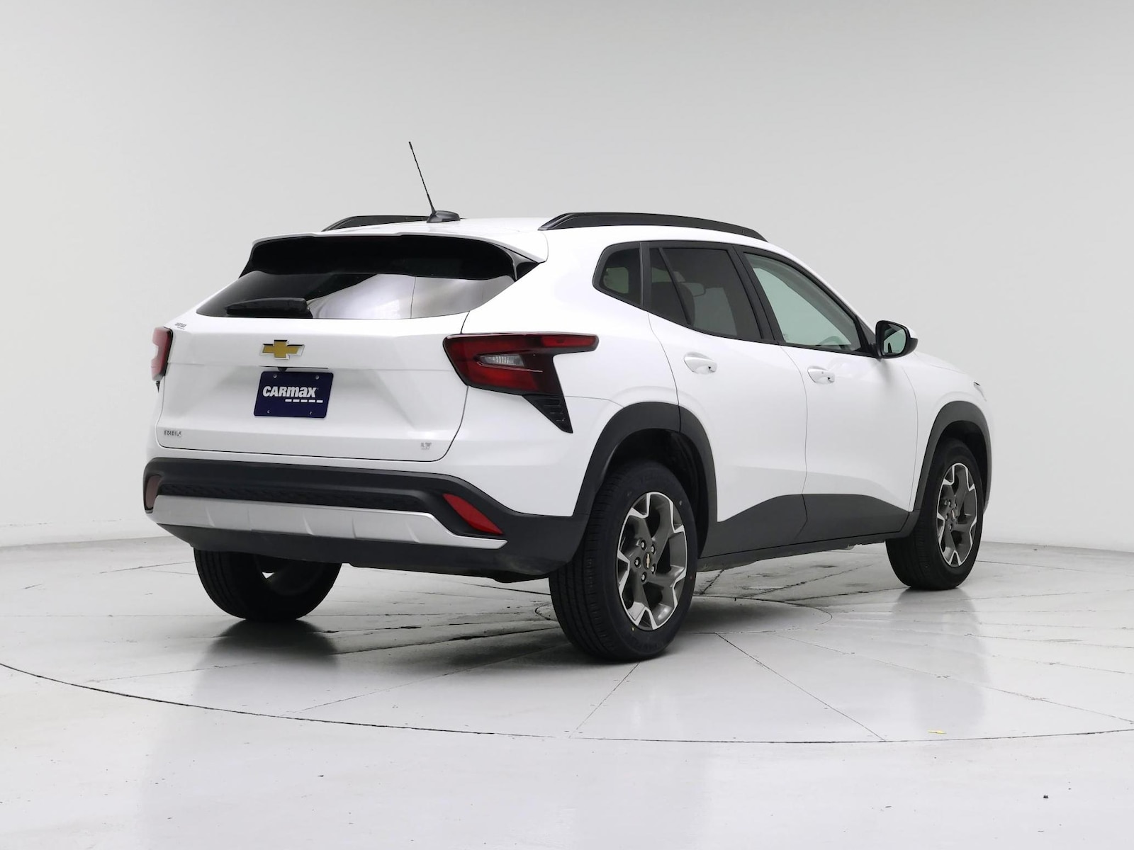 2025 Chevrolet Trax LT - Photo 9