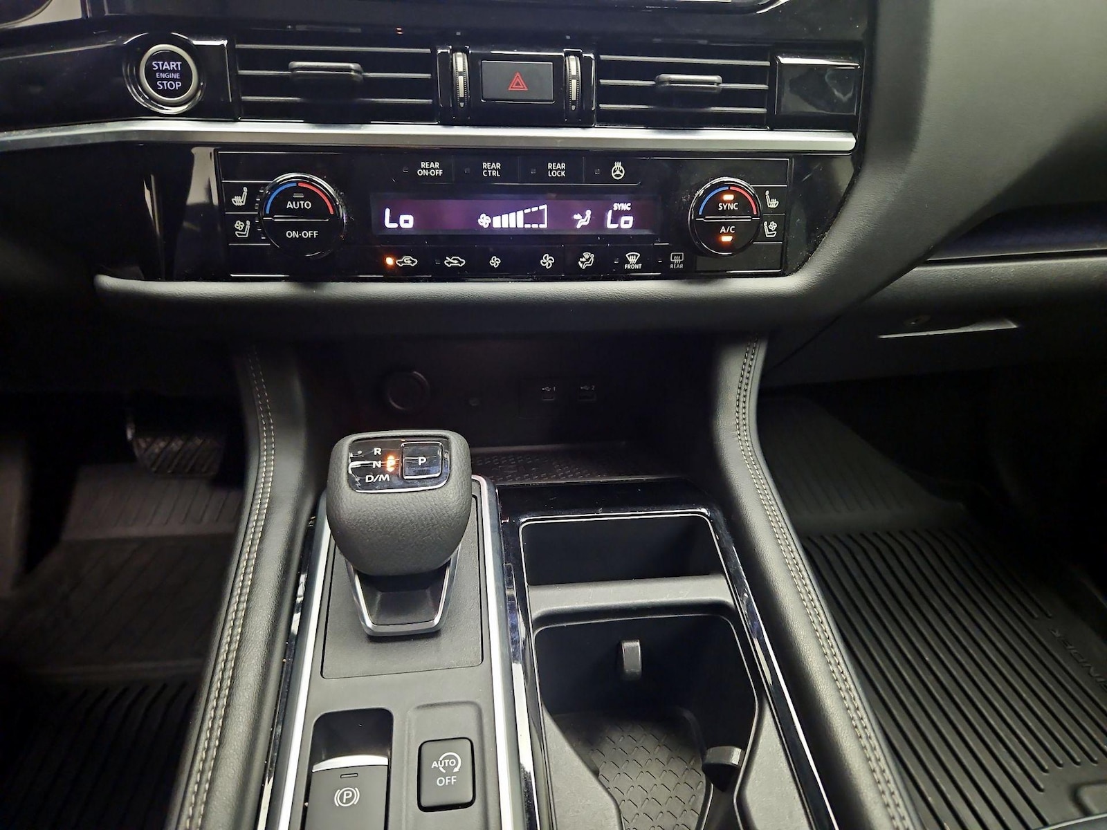 2022 Nissan Pathfinder Platinum - Photo 17