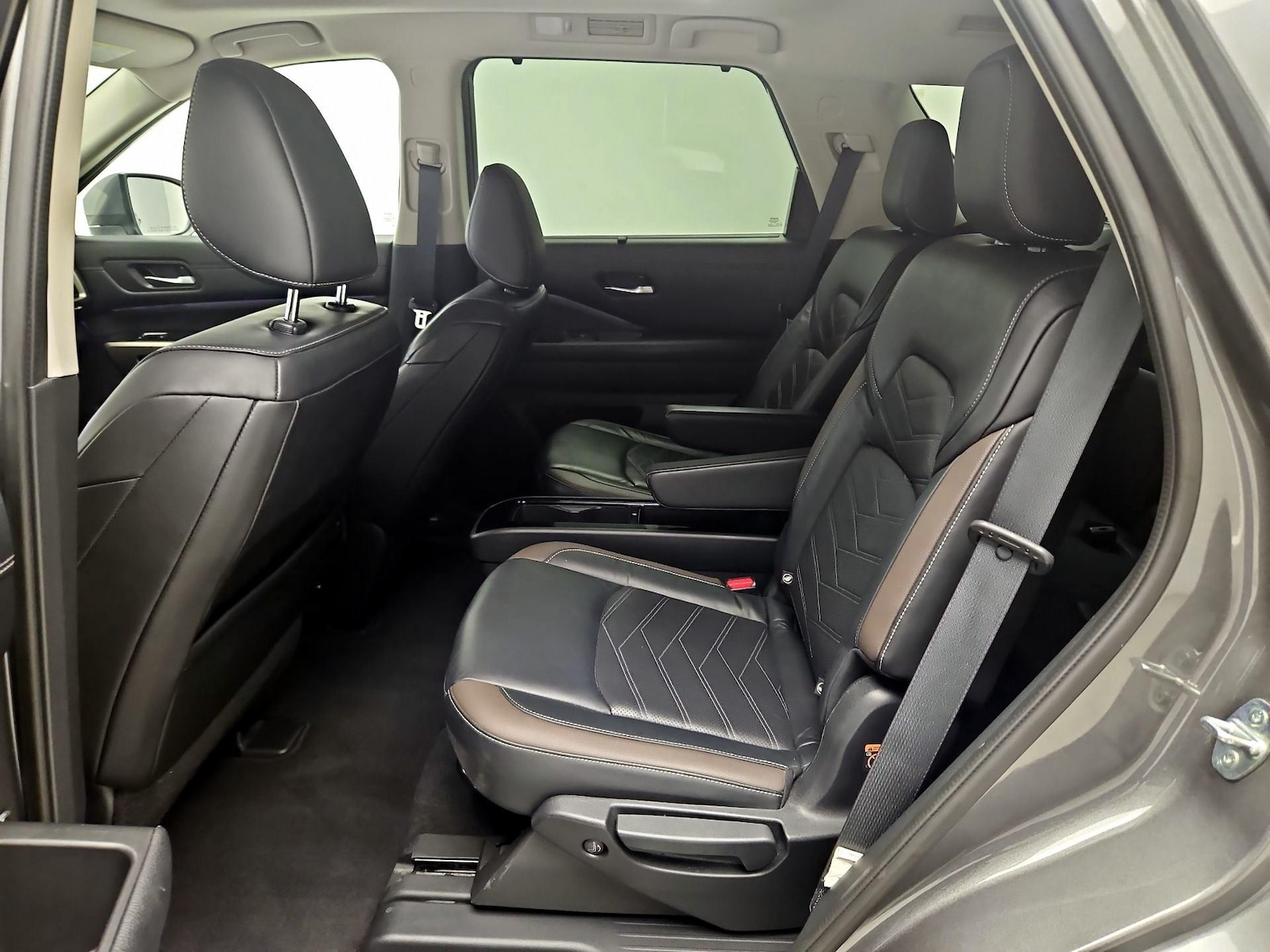 2022 Nissan Pathfinder Platinum - Photo 18