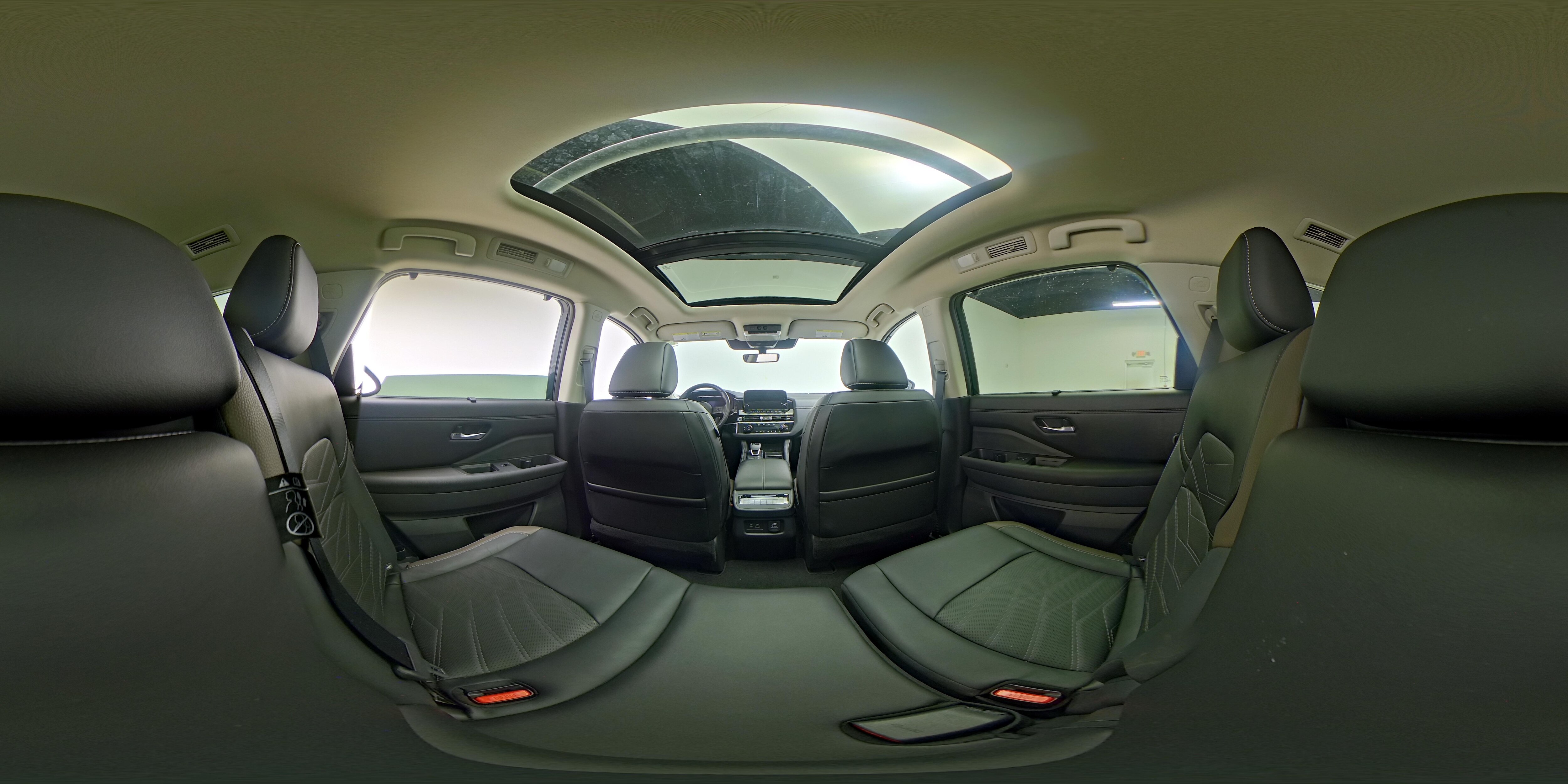 2024 Nissan Pathfinder Platinum - Photo 28