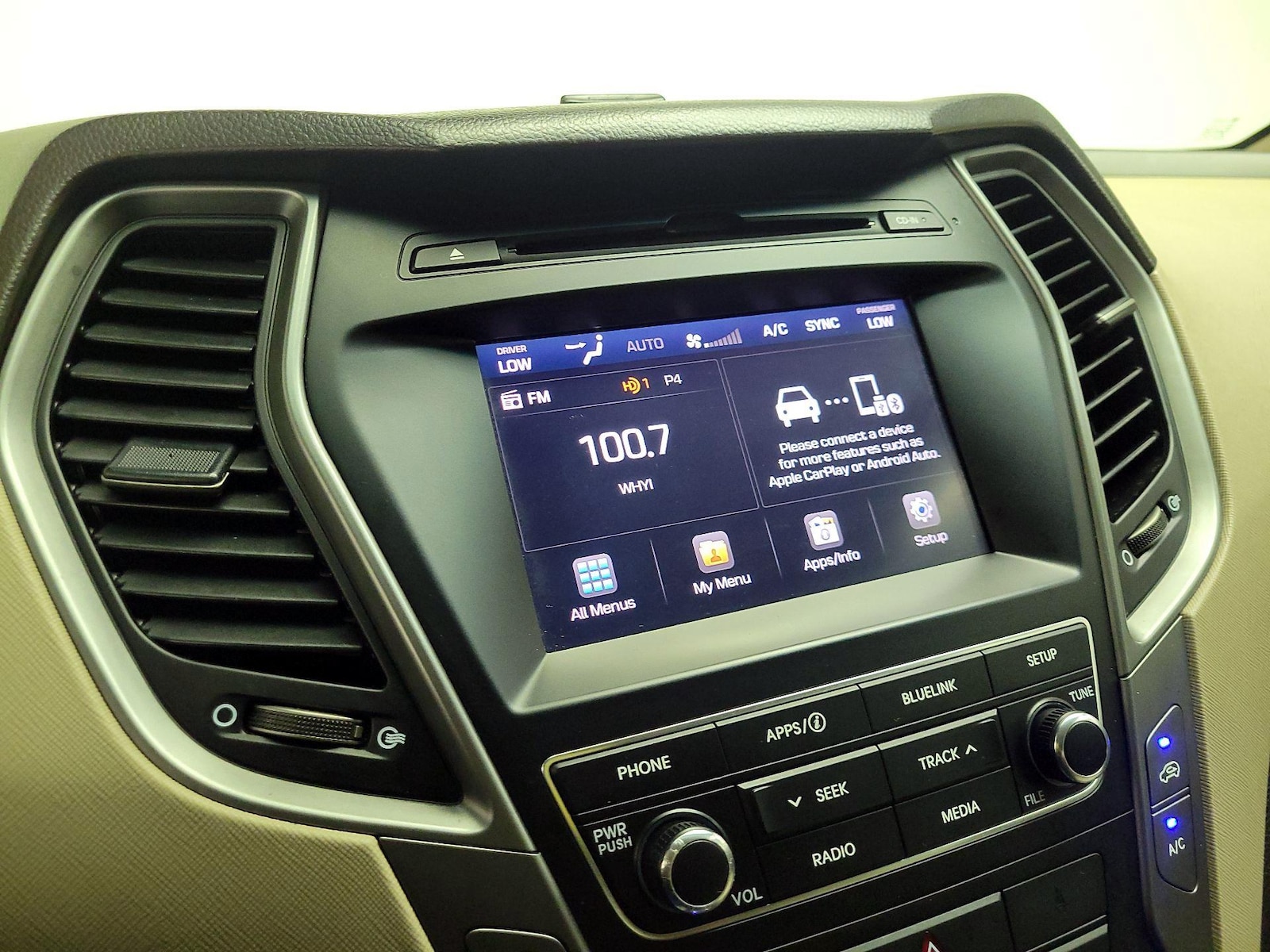 2017 Hyundai Santa Fe Sport - Photo 16