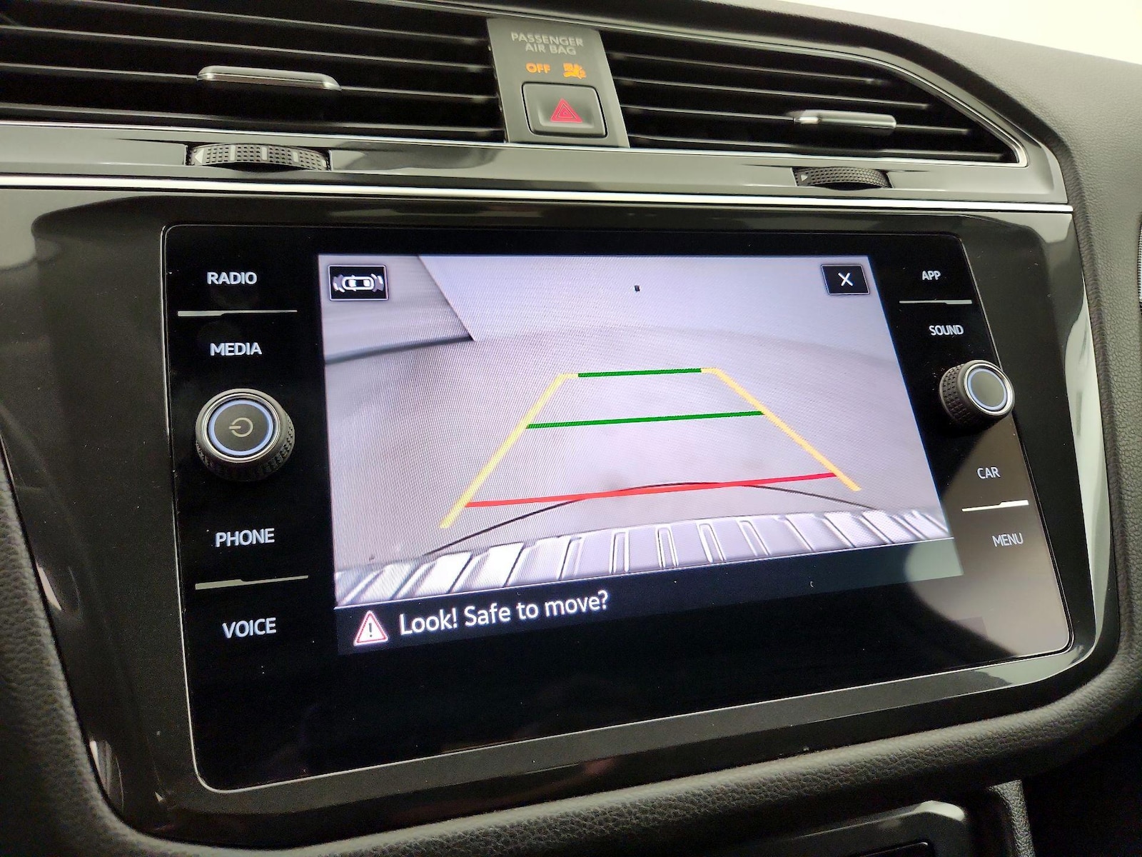 2023 Volkswagen Tiguan SE - Photo 15