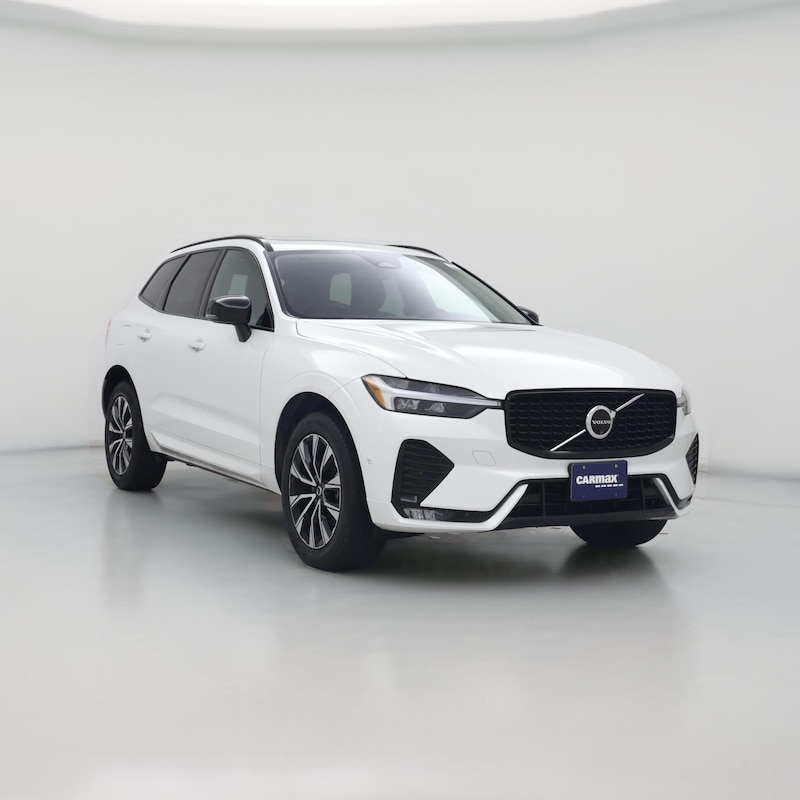2024 Volvo XC60 B5 Plus Dark Theme