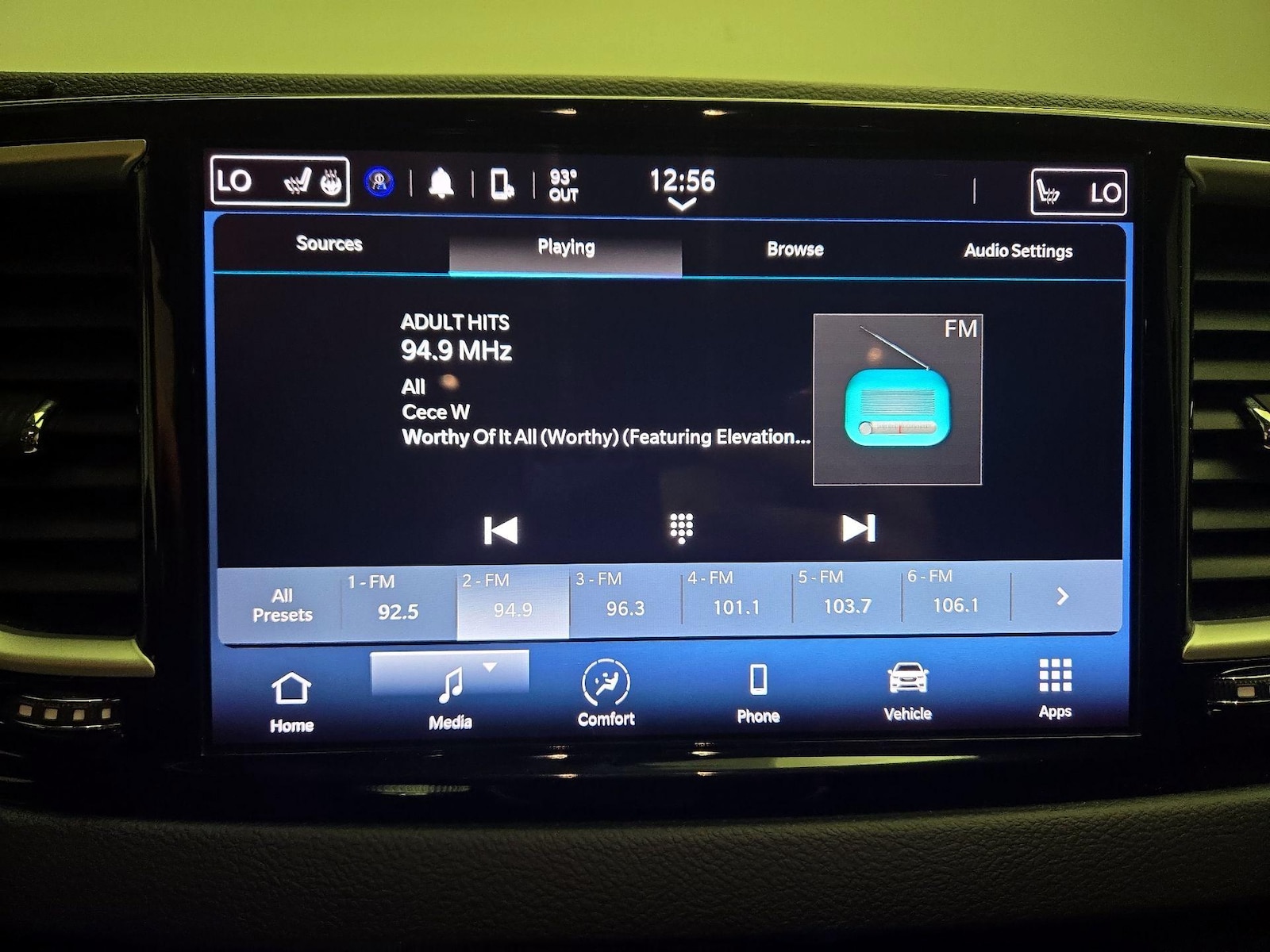 2024 Chrysler Pacifica Touring L - Photo 14