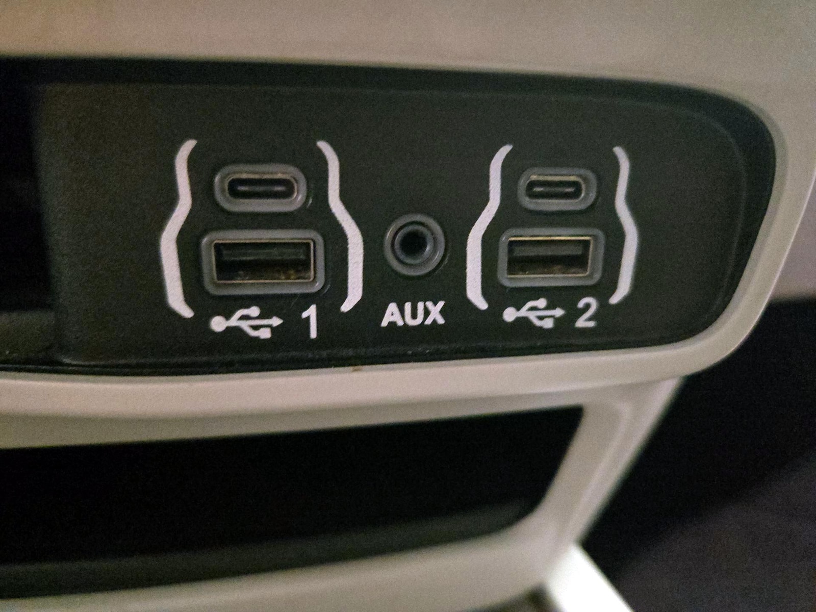 2024 Chrysler Pacifica Touring L - Photo 17