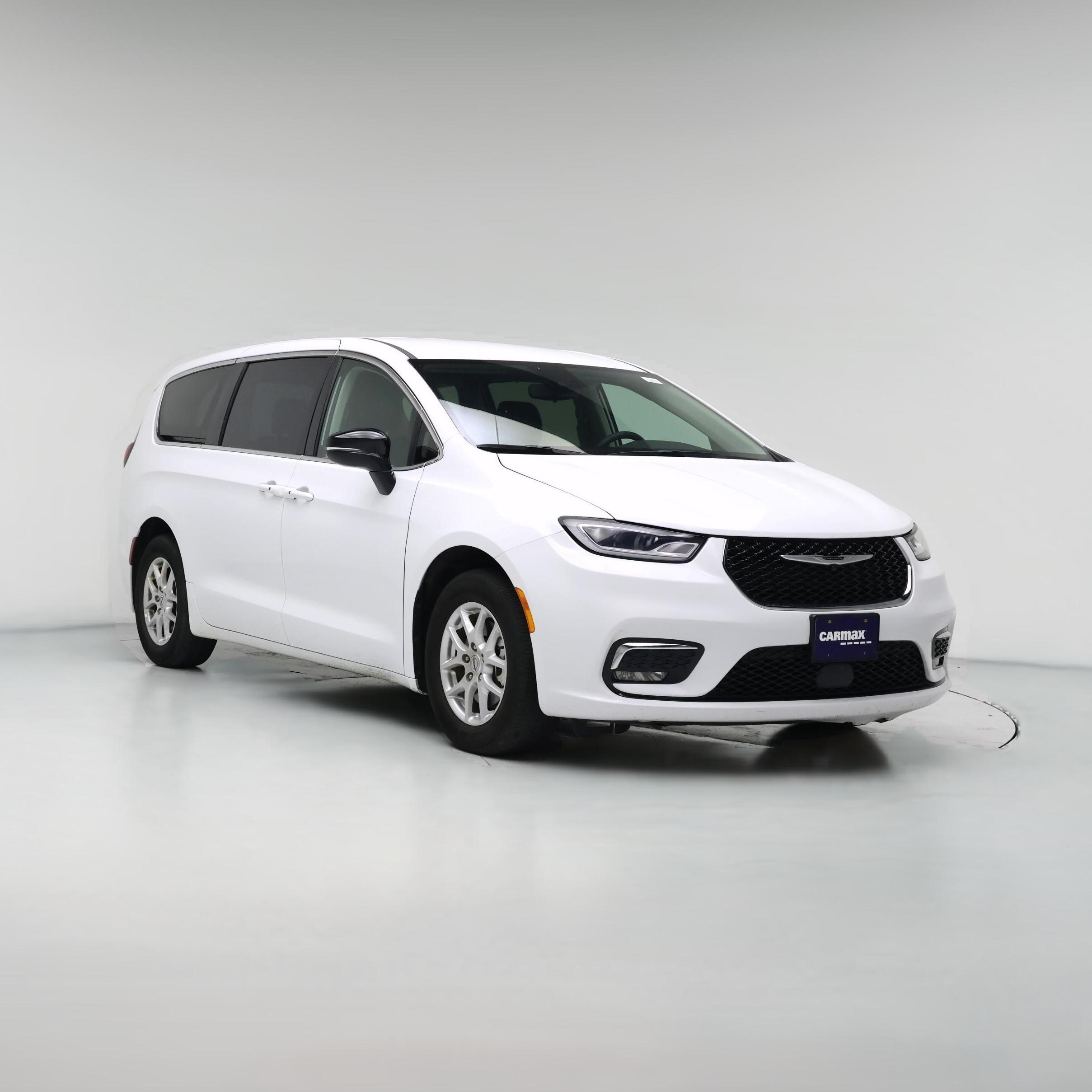 Thumbnail: 2024 Chrysler Pacifica - 1