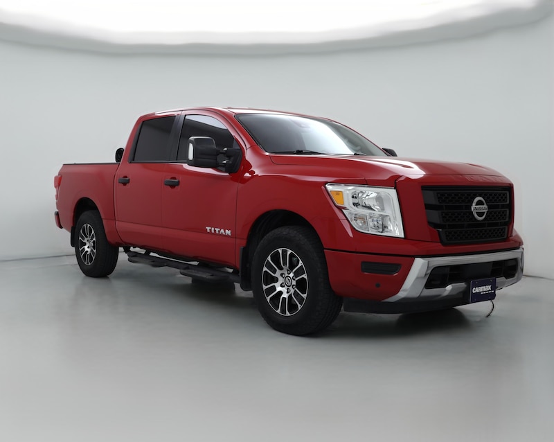 2022 Nissan Titan SV