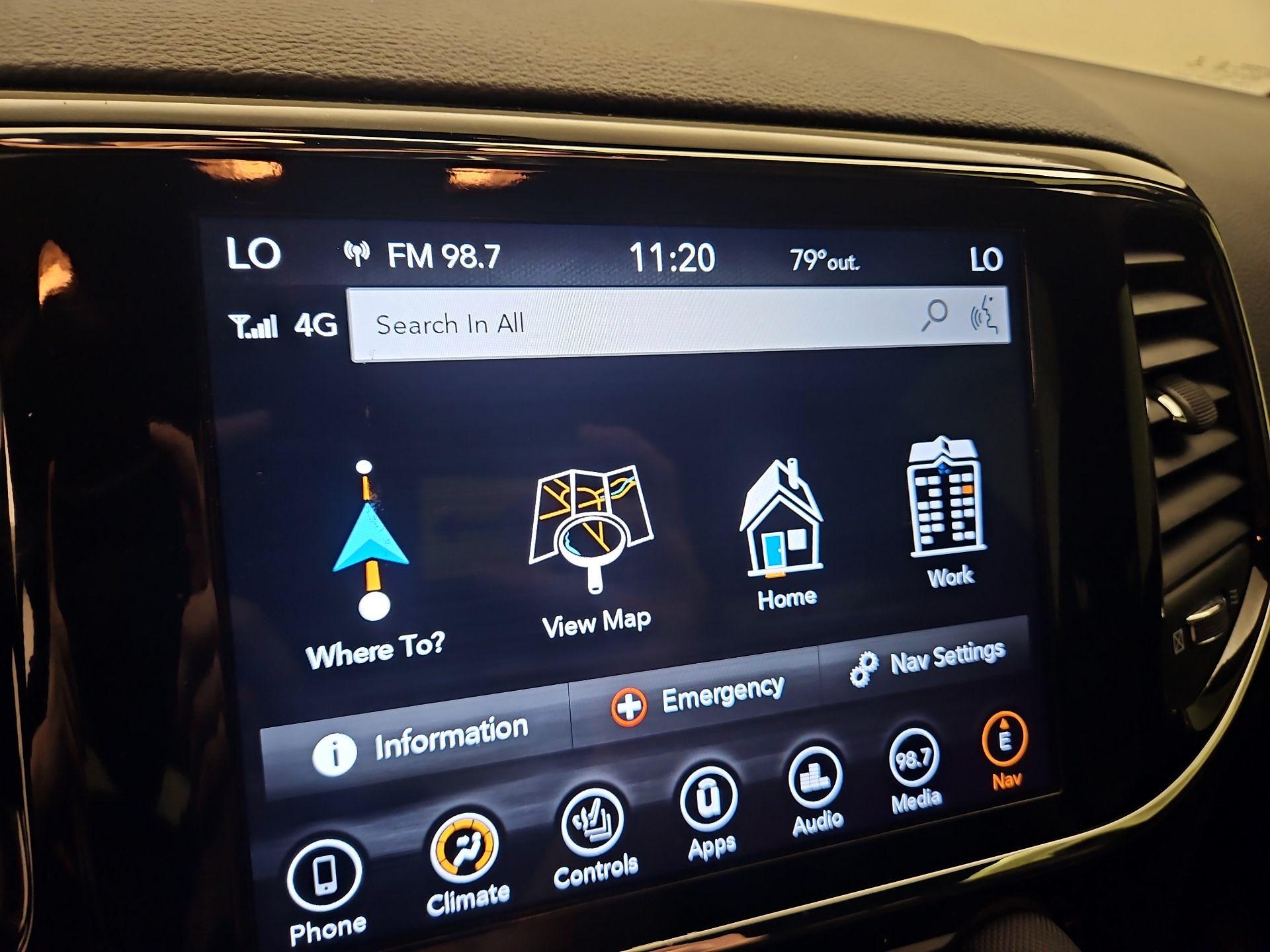 Thumbnail: 2021 Jeep Grand Cherokee - 14