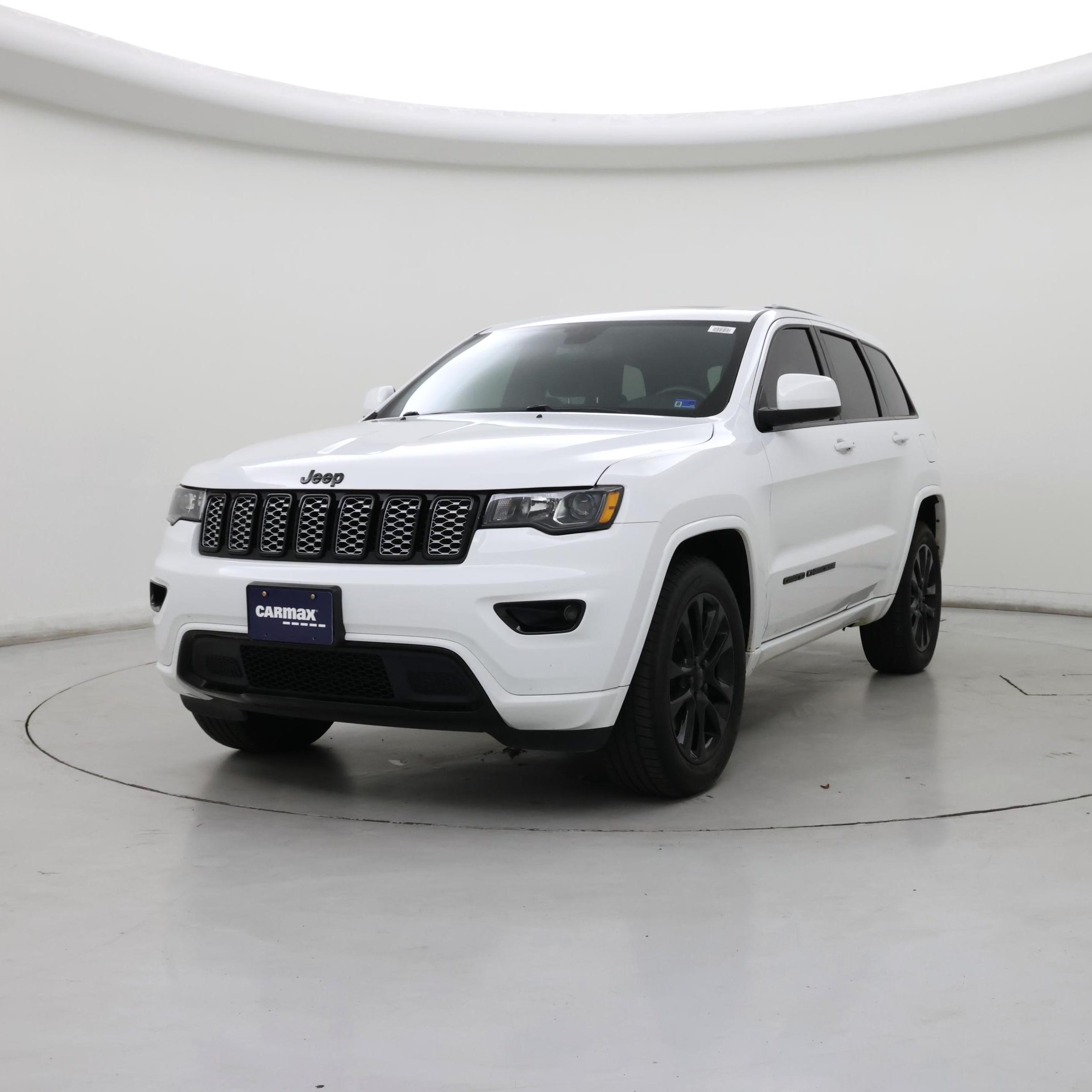 Thumbnail: 2021 Jeep Grand Cherokee - 4