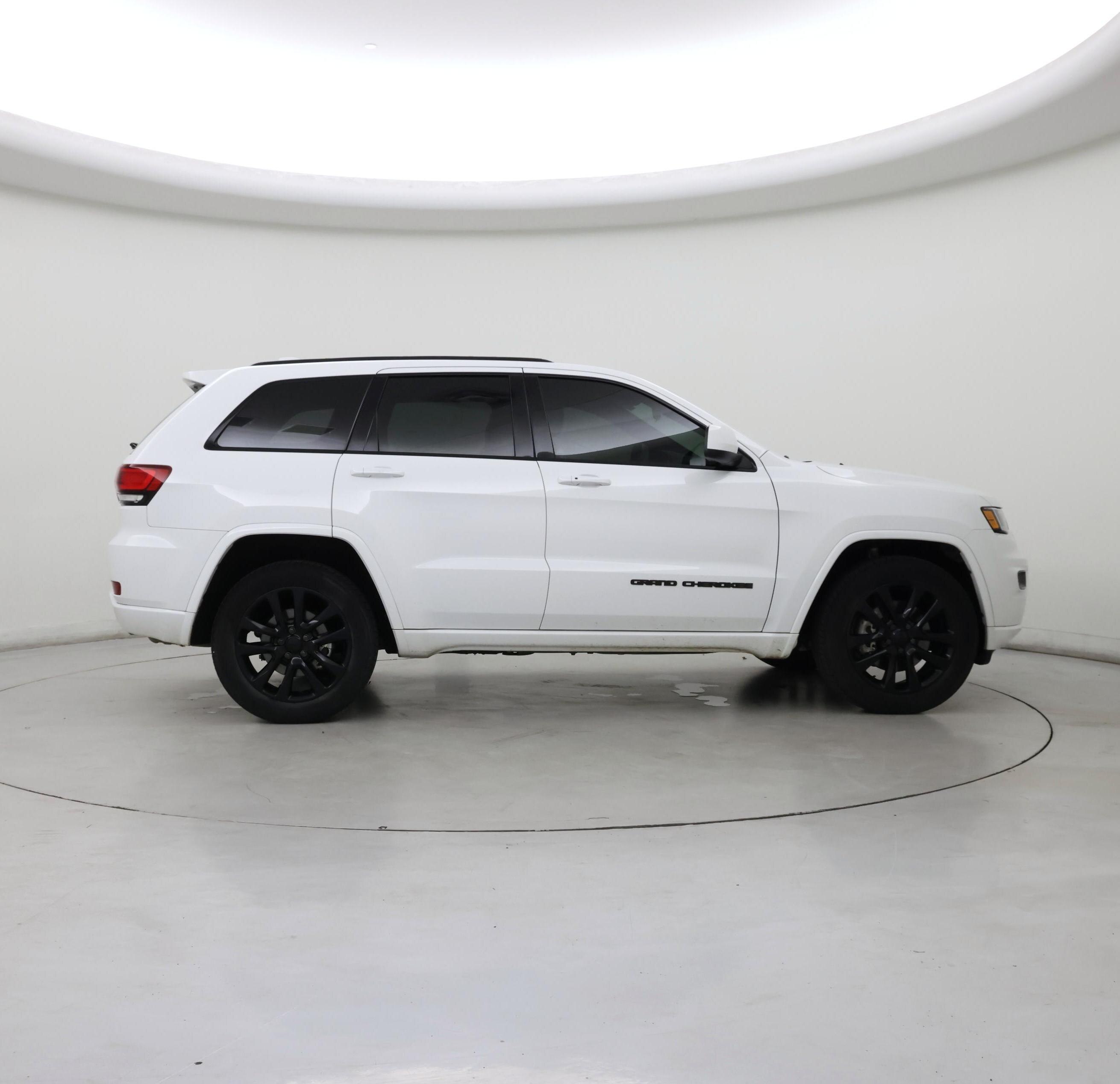 Thumbnail: 2021 Jeep Grand Cherokee - 7