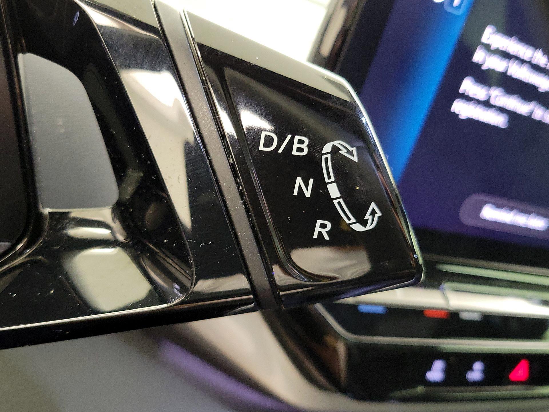 Thumbnail: 2023 Volkswagen ID.4 - 17