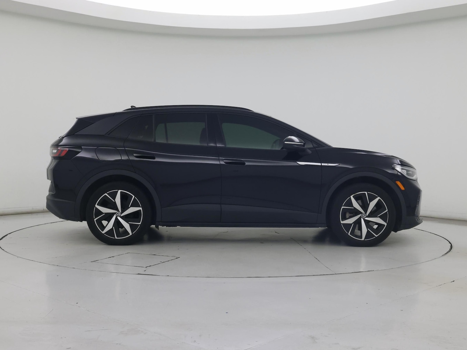 2023 Volkswagen ID.4 S - Photo 8