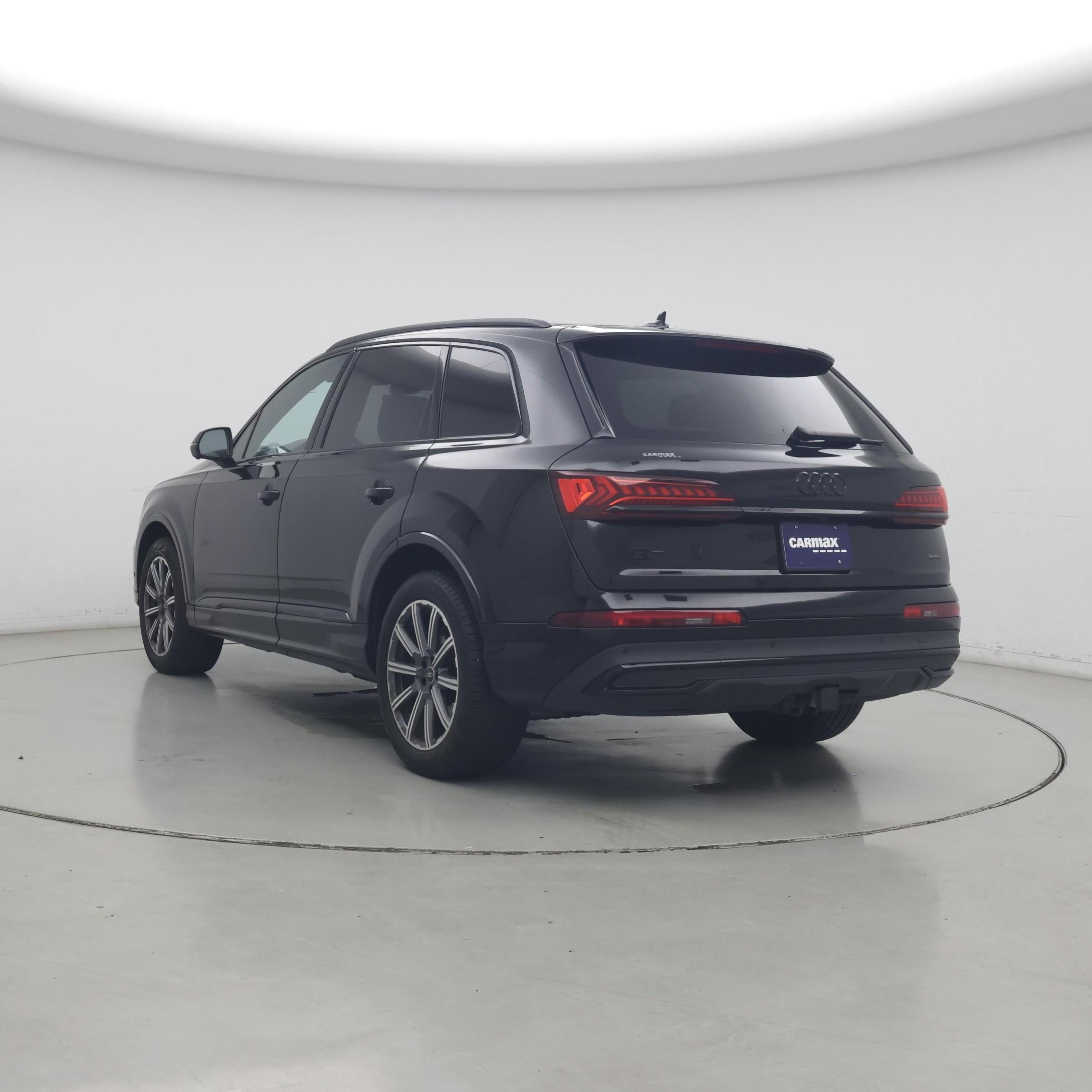 Thumbnail: 2023 Audi Q7 - 2