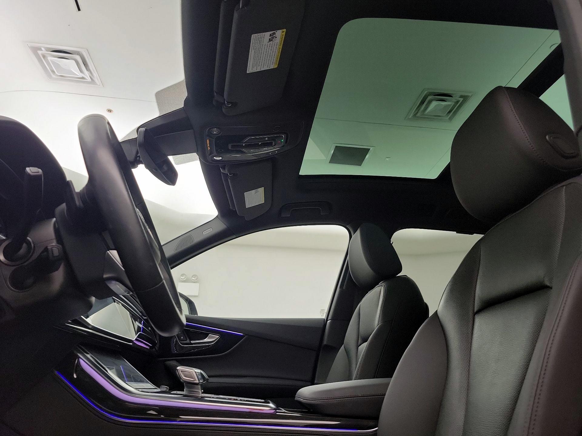 Thumbnail: 2023 Audi Q7 - 20