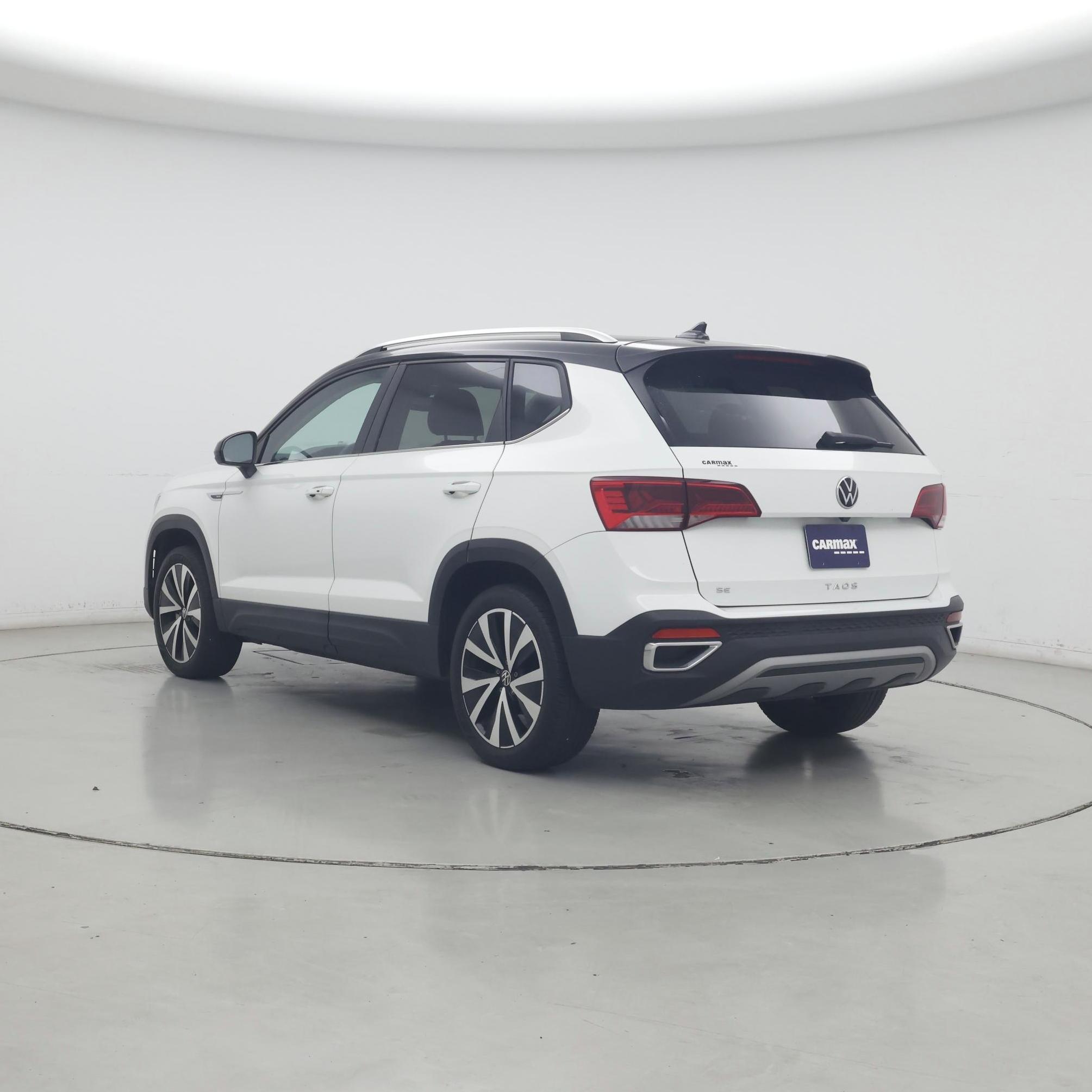 Thumbnail: 2023 Volkswagen Taos - 2