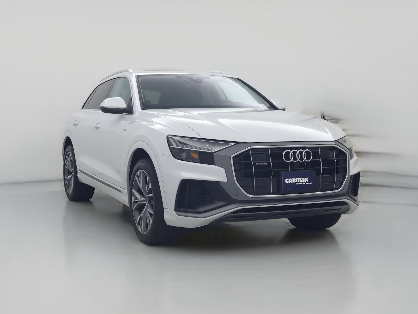 2023 Audi Q8