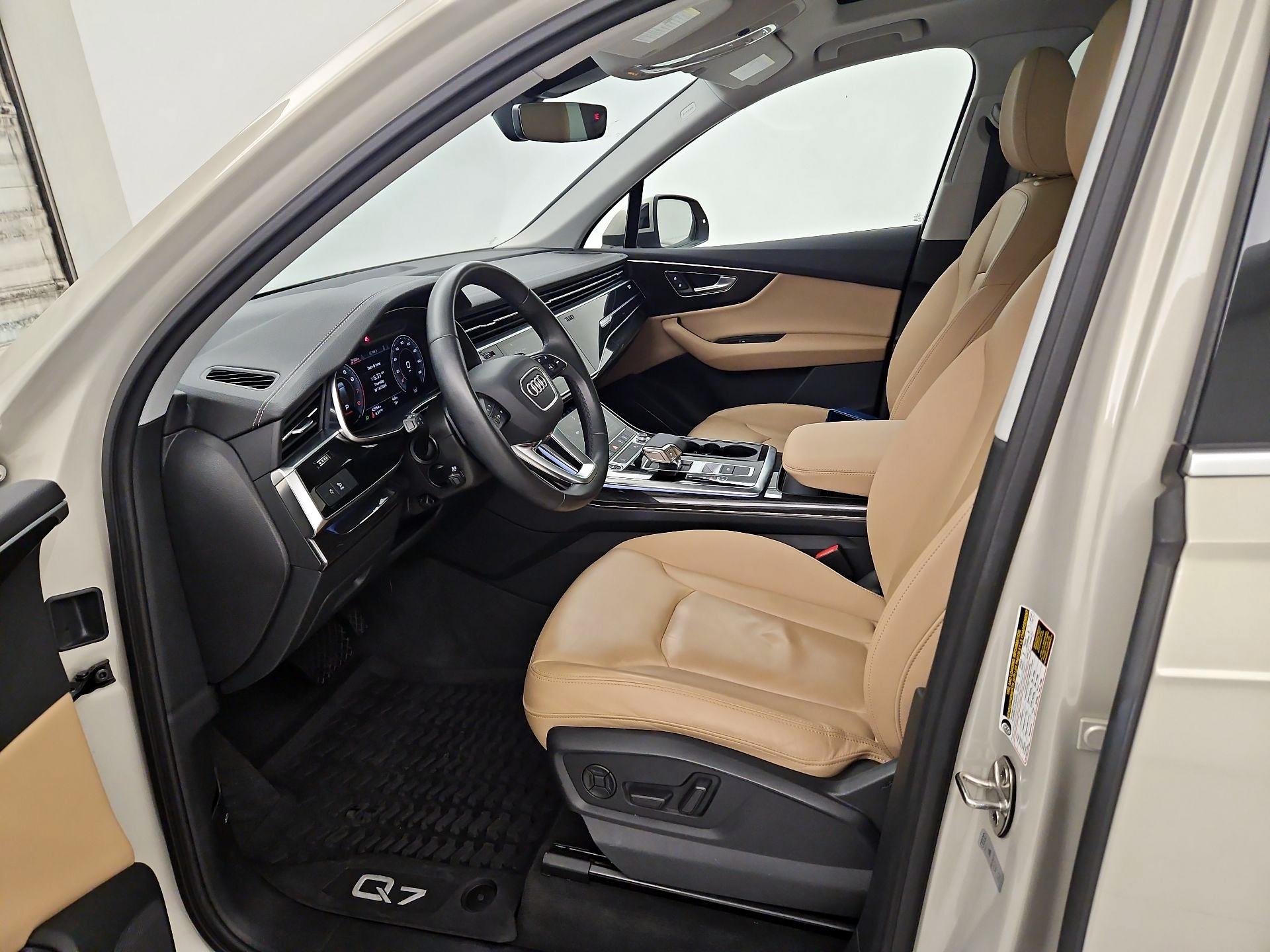Thumbnail: 2023 Audi Q7 - 11