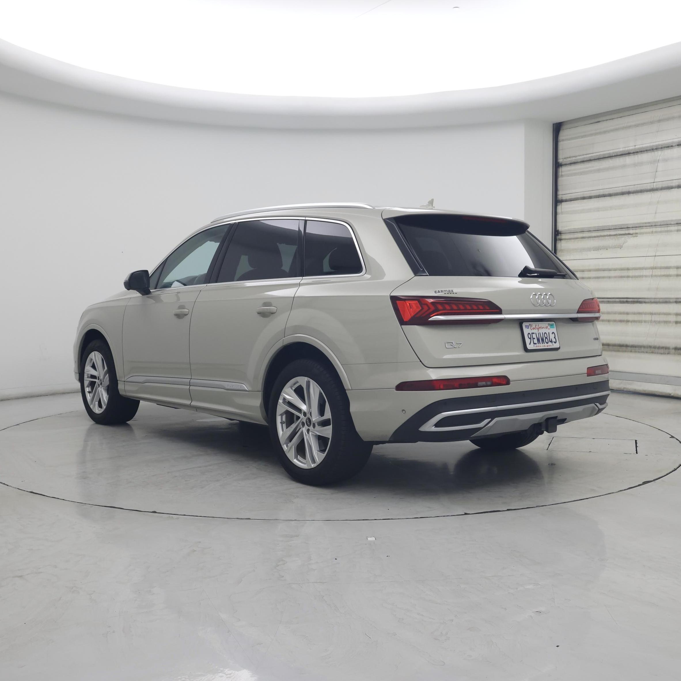 Thumbnail: 2023 Audi Q7 - 2
