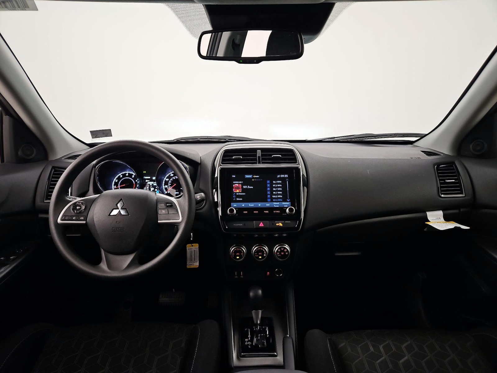 2026 Mitsubishi Outlander Sport ES - Photo 10