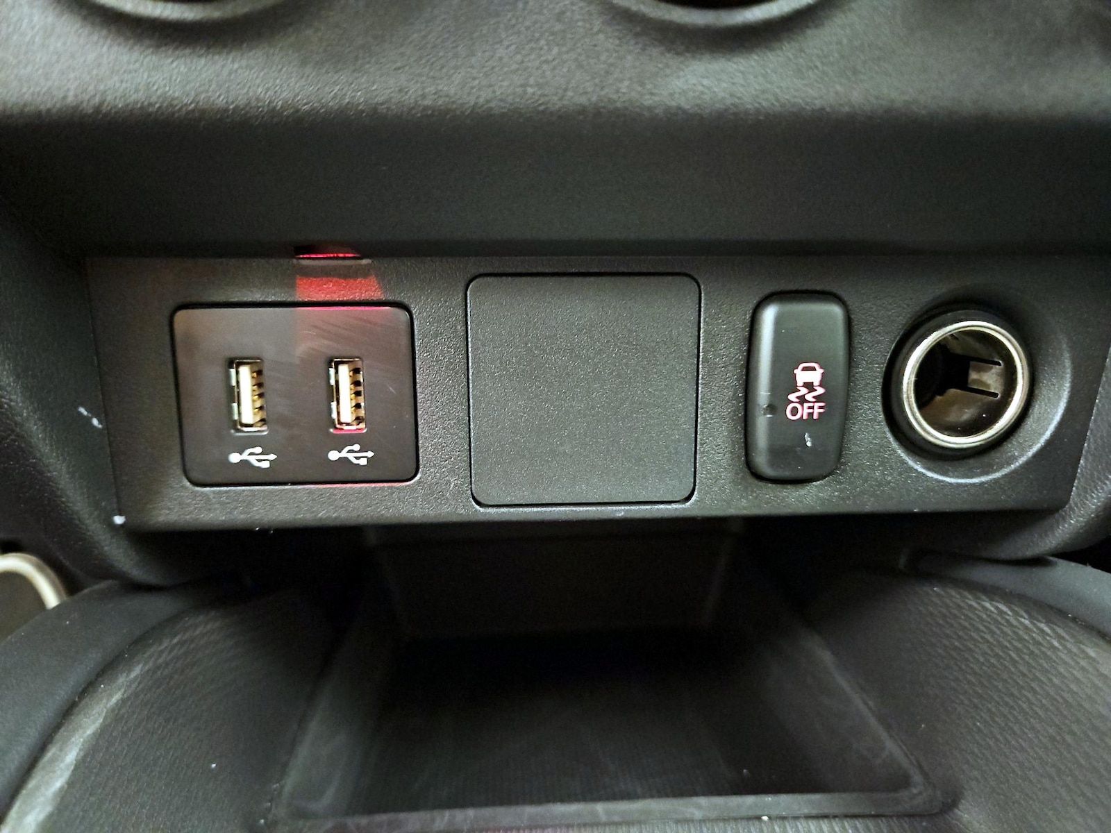 2026 Mitsubishi Outlander Sport ES - Photo 19