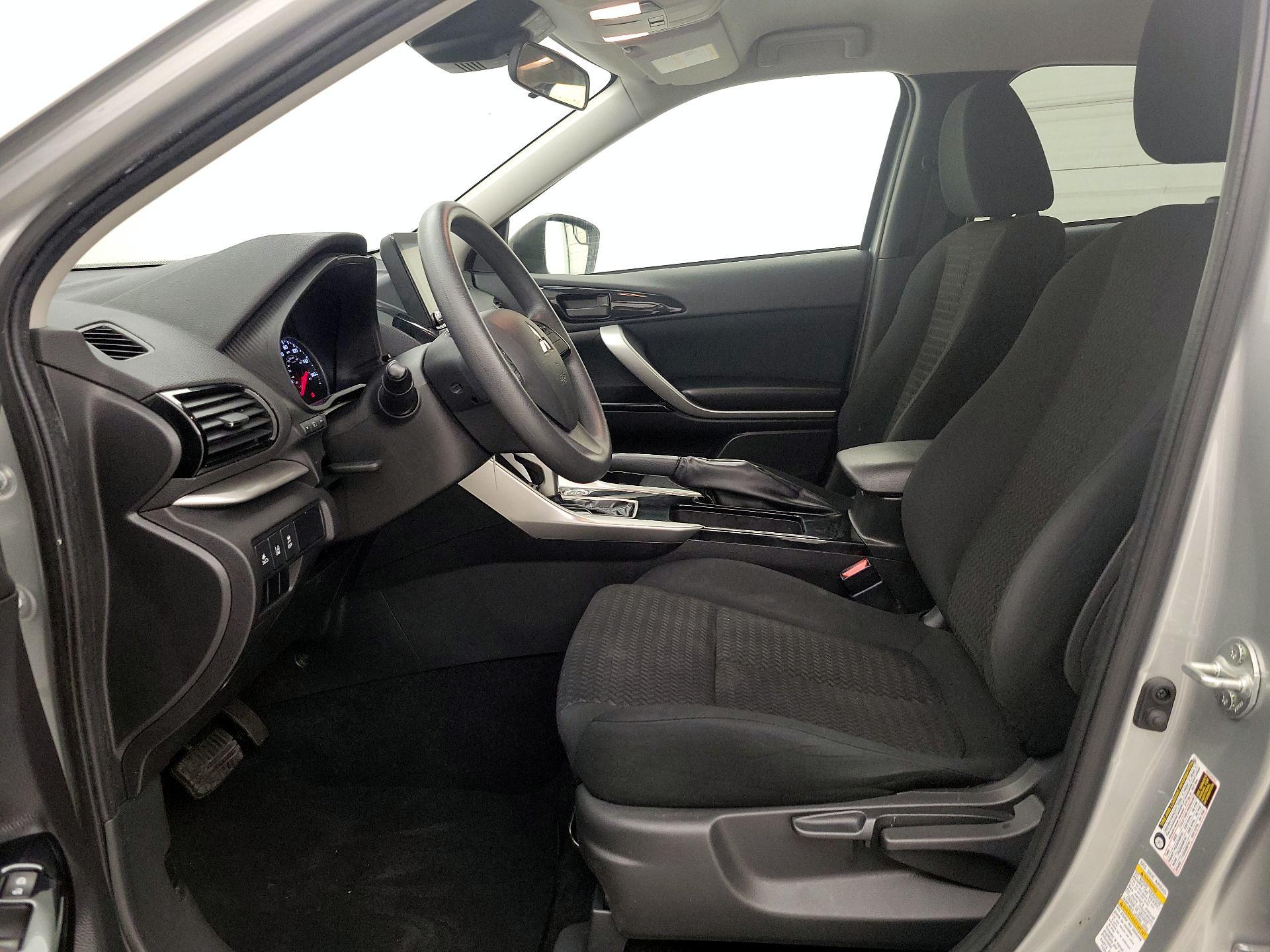 Thumbnail: 2023 Mitsubishi Eclipse Cross - 11