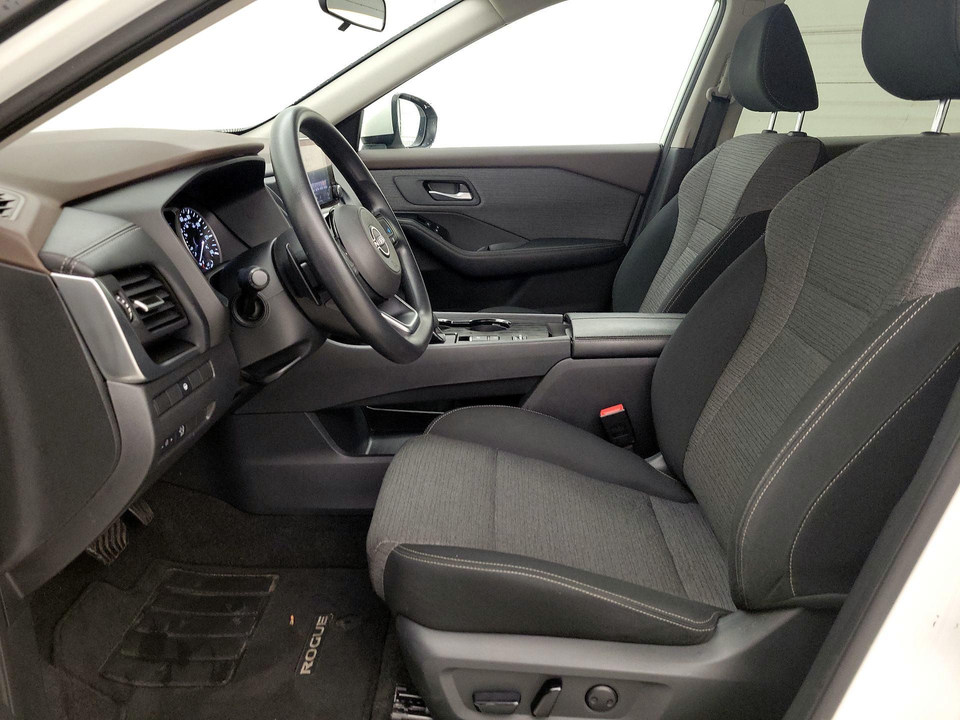 Thumbnail: 2023 Nissan Rogue - 11