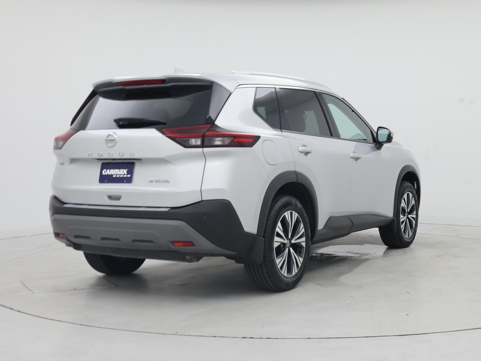 2021 Nissan Rogue SV - Photo 9