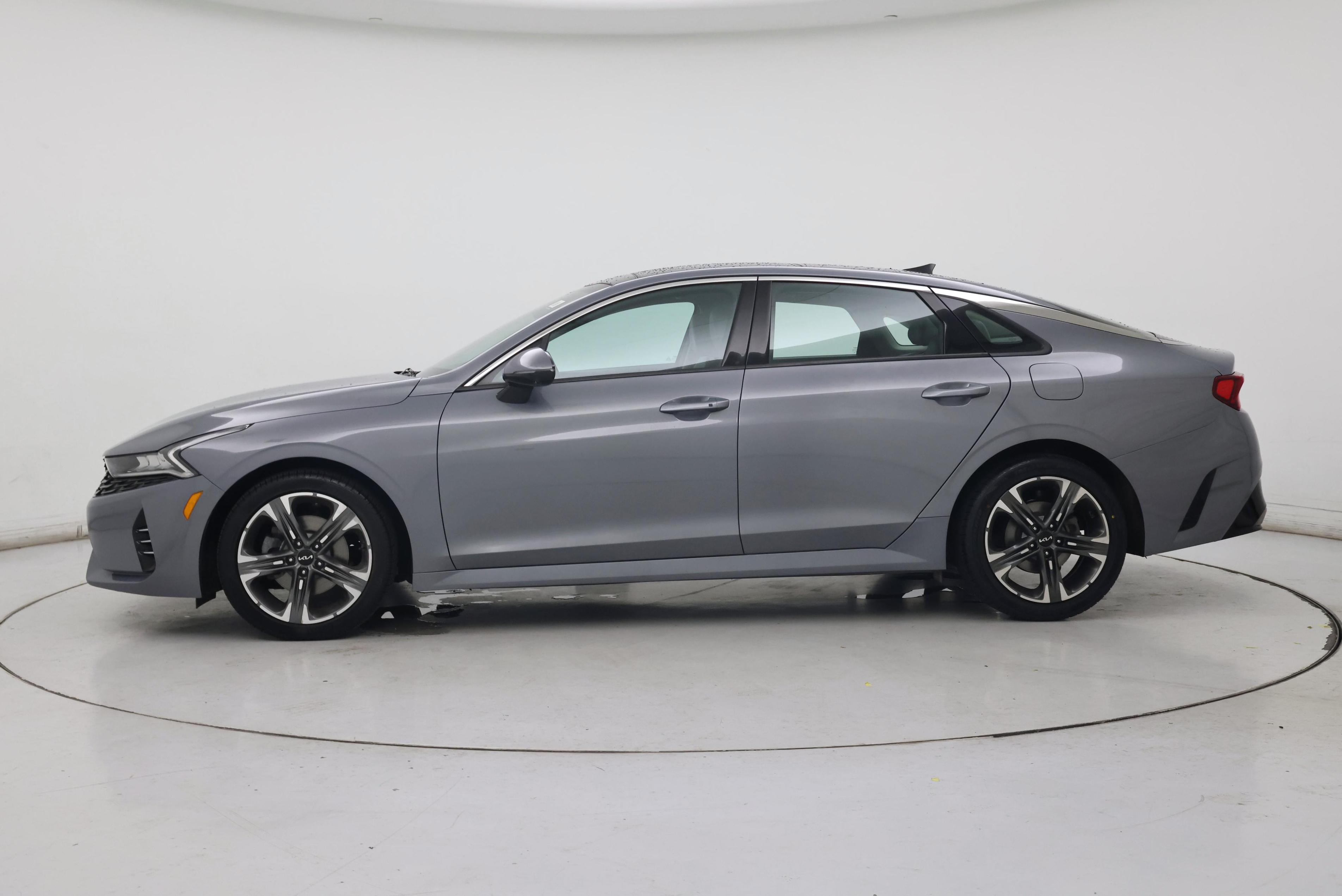 Thumbnail: 2022 Kia K5 - 3