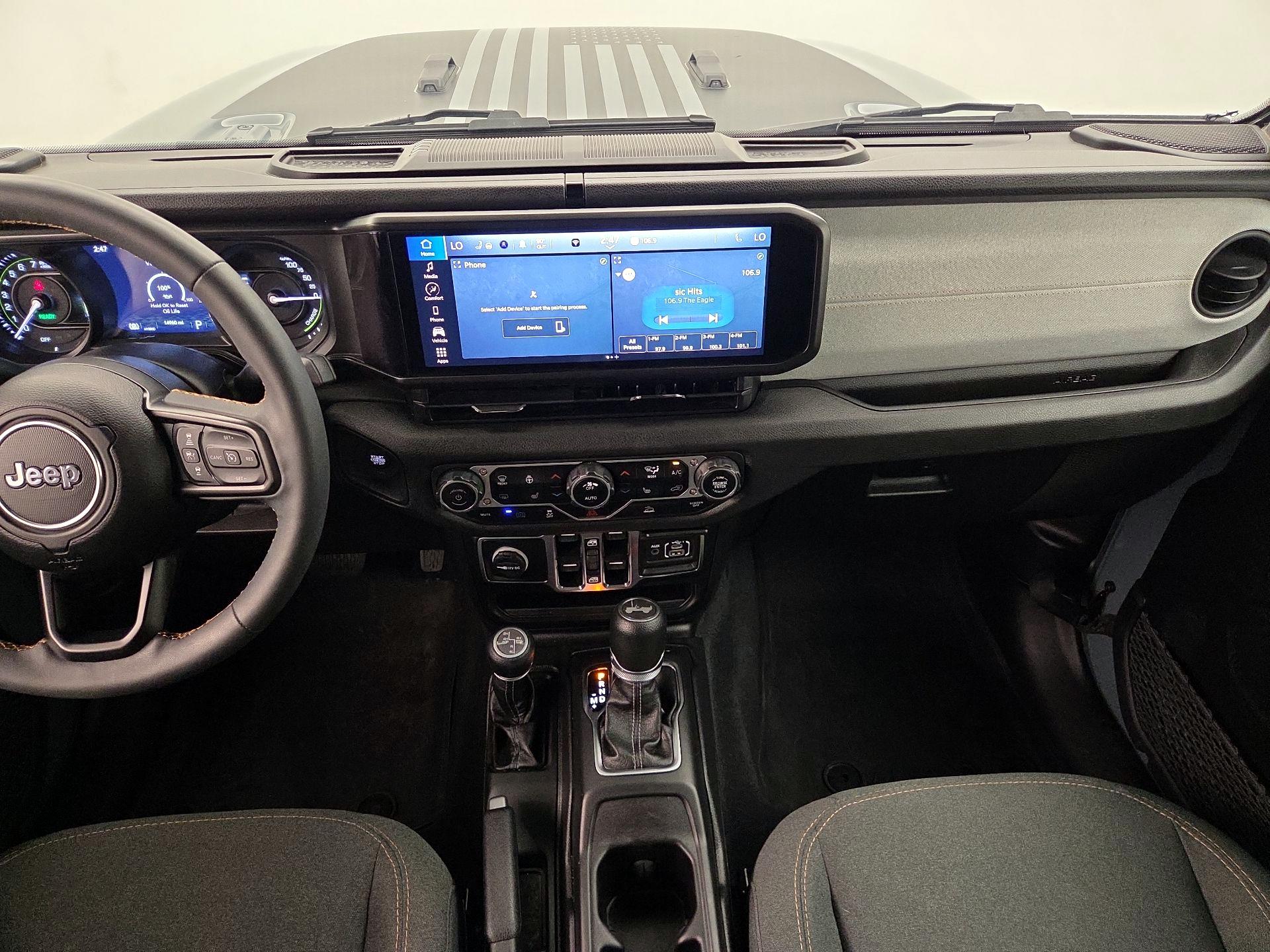 Thumbnail: 2024 Jeep Wrangler - 9